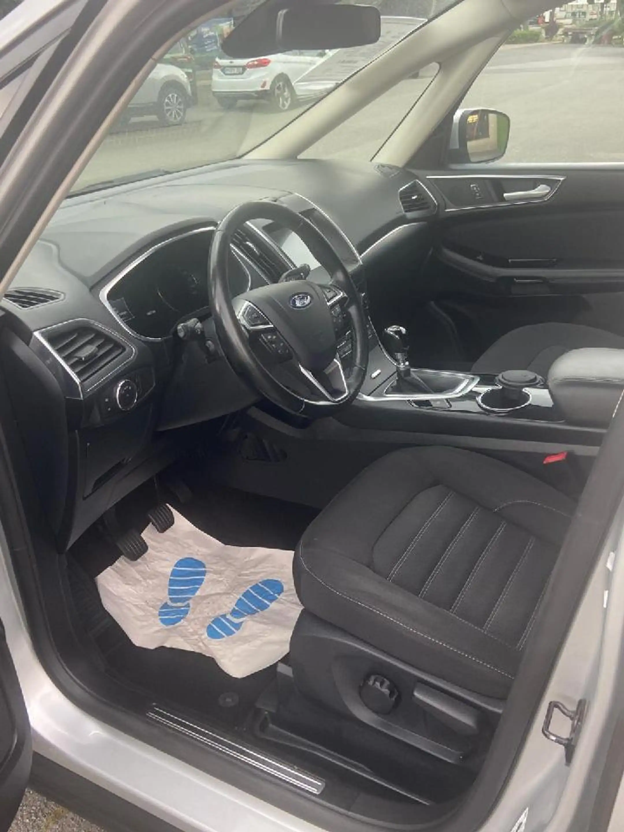 Ford Galaxy Titanium-7Sitzer+AHK — photo 6