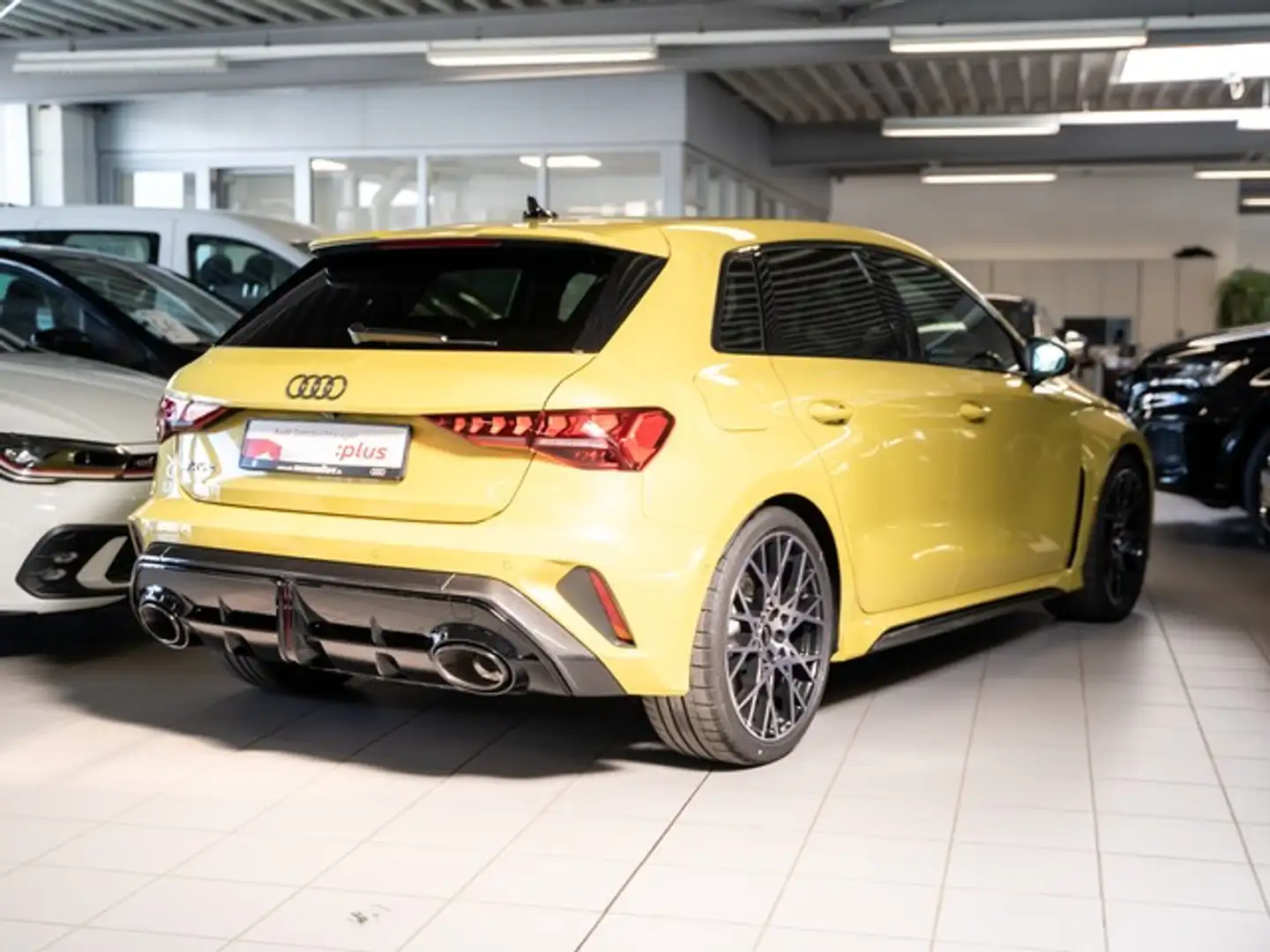 Audi RS3 Sportback Carbon Schalensitze Sportabg. SONOS M... Sárga - 2