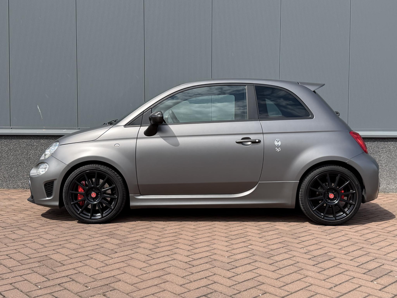 Abarth 595 Competizione 1.4 T-Jet 70th Anniversary BEATS | CARBON | BI-XEN — photo 7