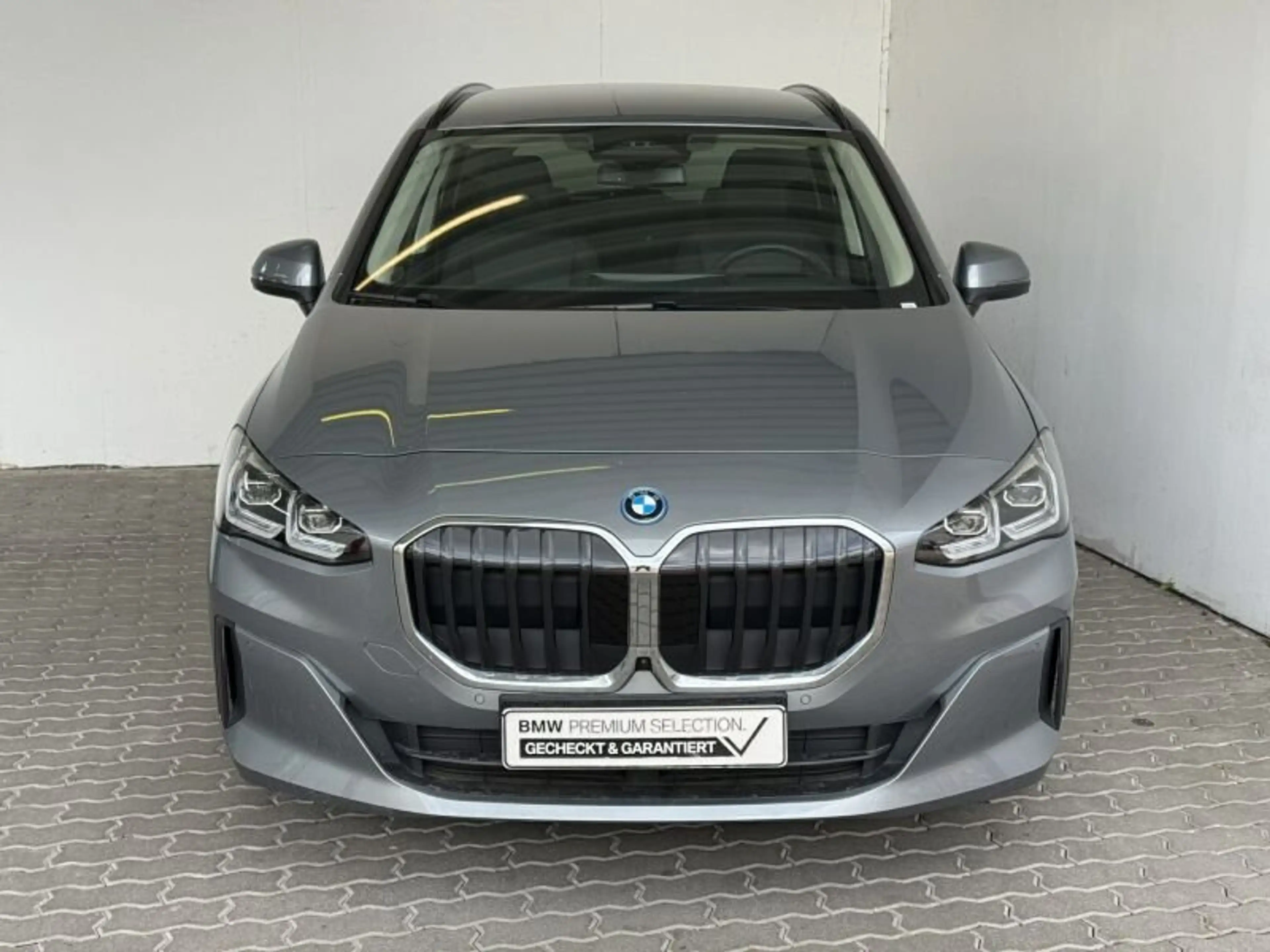 BMW 230 e xDrive ActiveTourer Navi.LED.Inno-Paket.ACC — photo 3