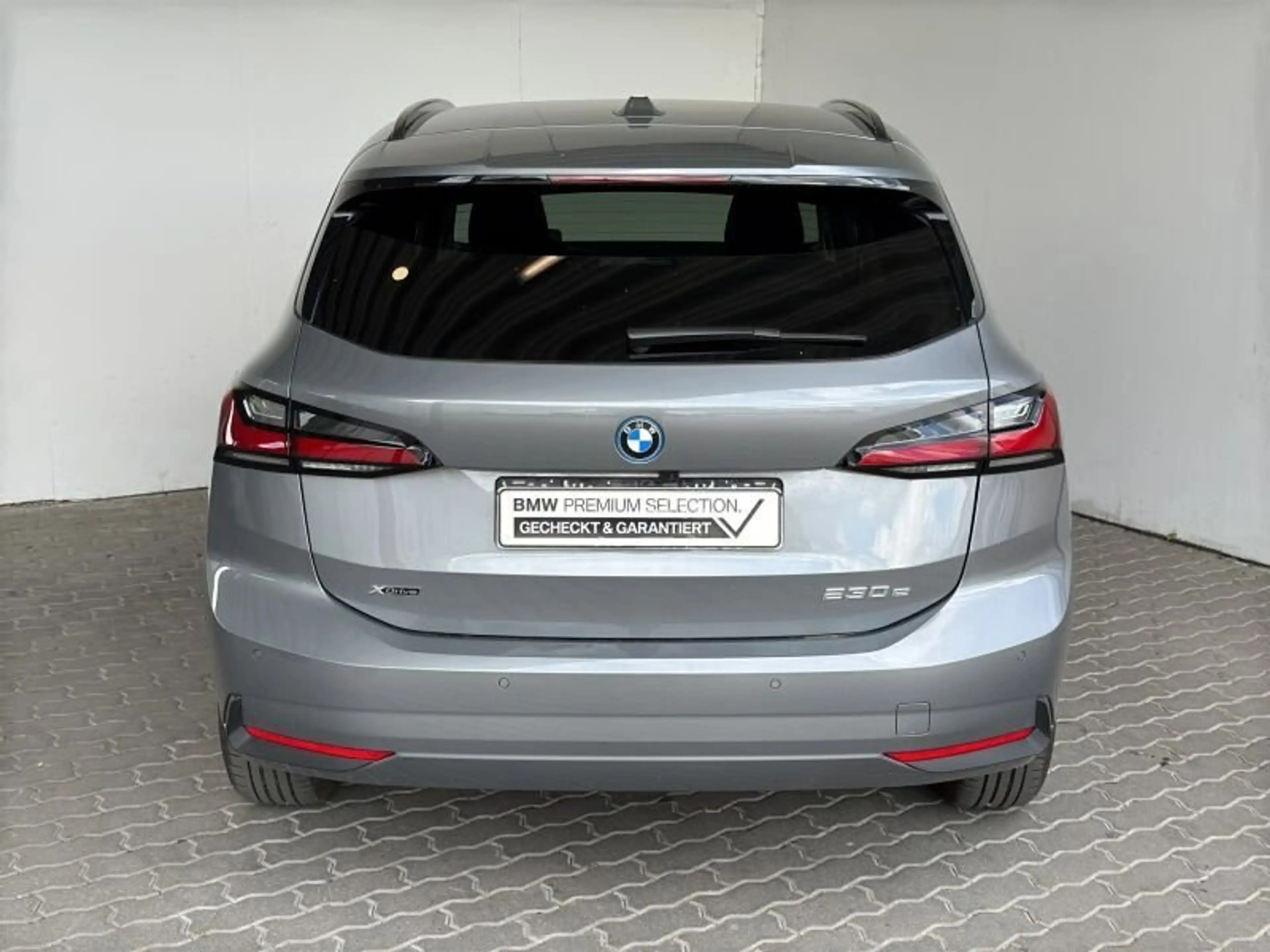 BMW 230 e xDrive ActiveTourer Navi.LED.Inno-Paket.ACC — photo 4