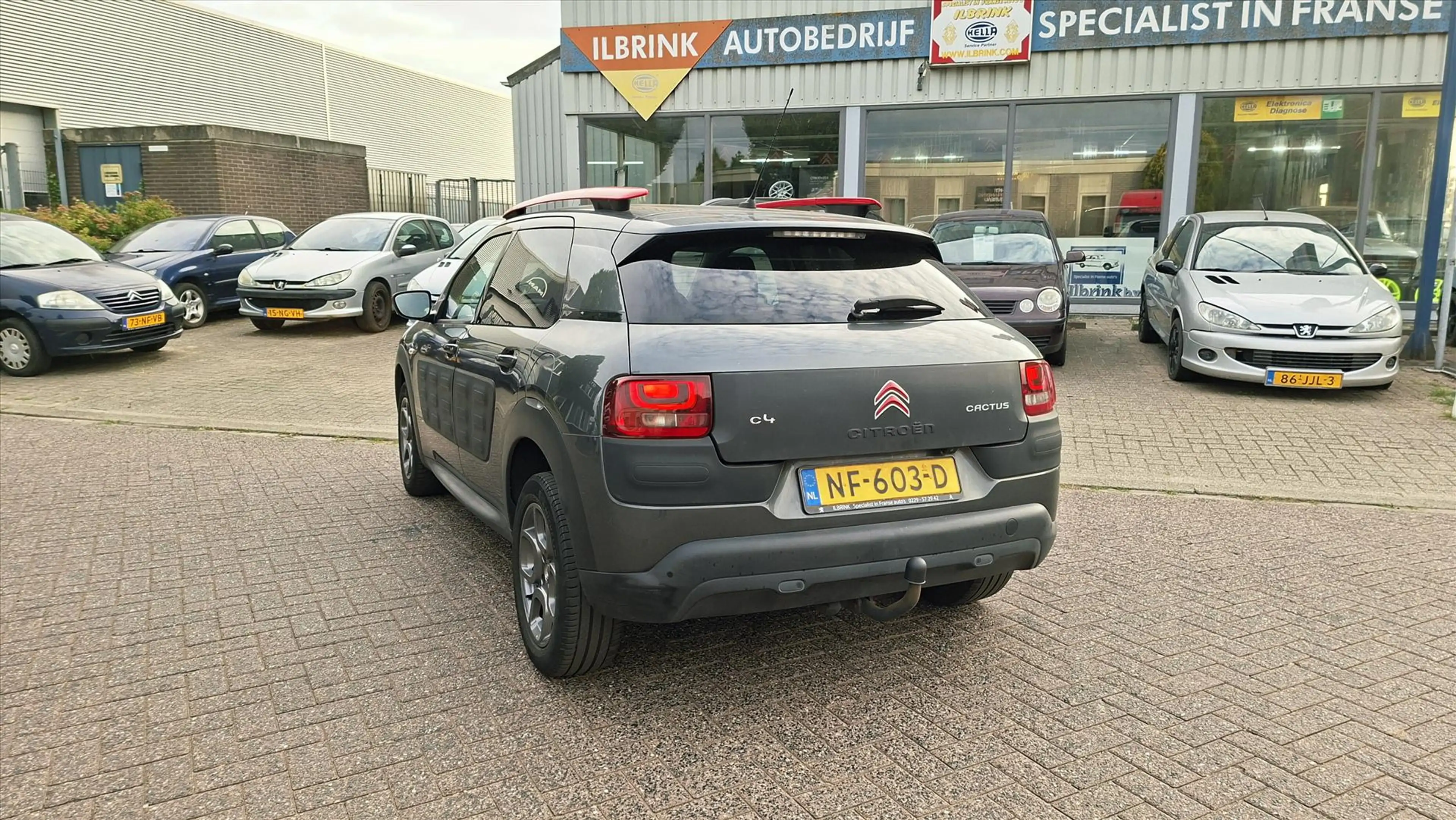 Citroen C4 Cactus VTi 82pk SHINE AIRCO, CAMERA, NAVIGATIE, TREKHAAK — photo 4