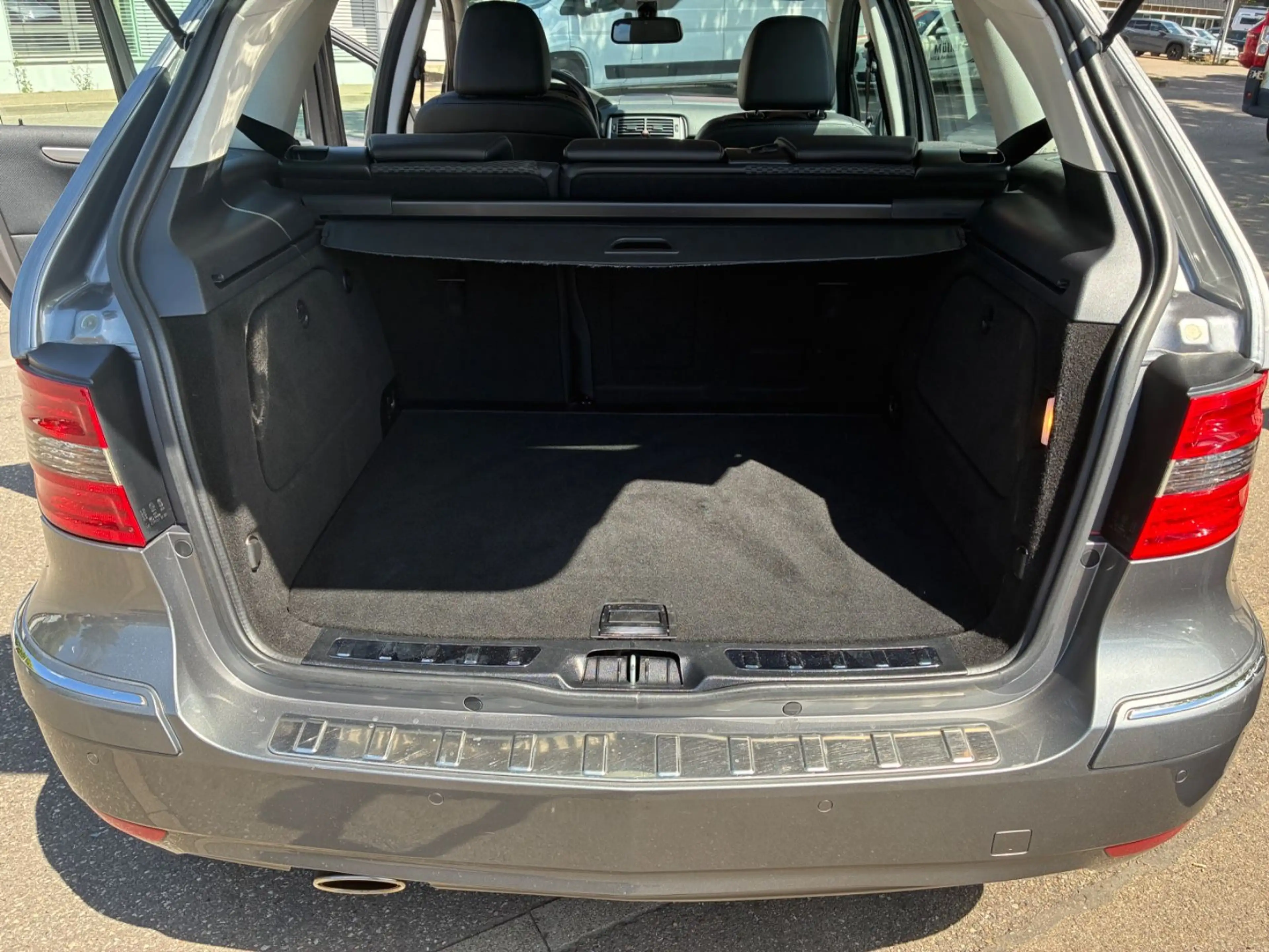 Mercedes-Benz B 160 Sport Paket — photo 10