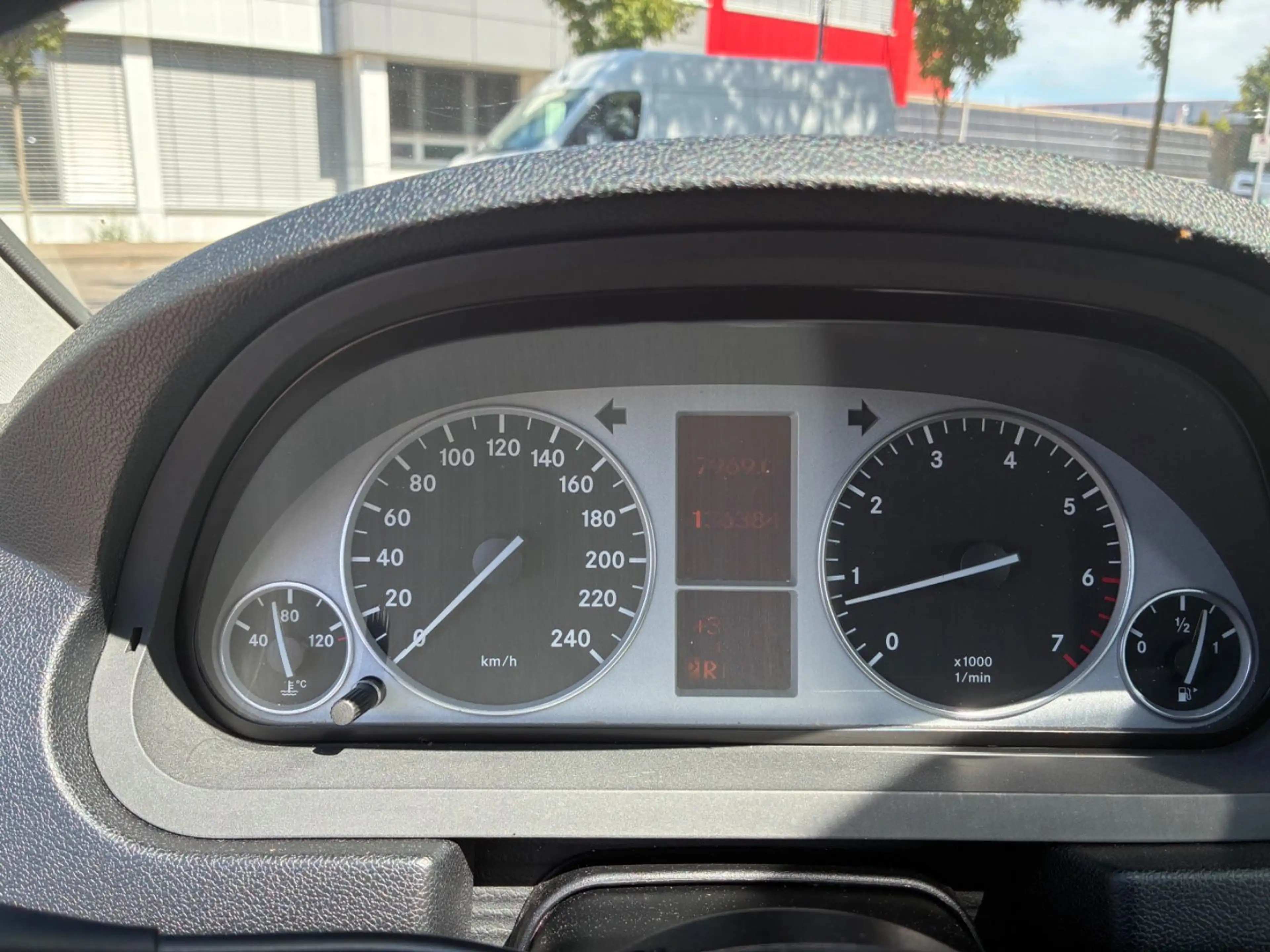 Mercedes-Benz B 160 Sport Paket — photo 12