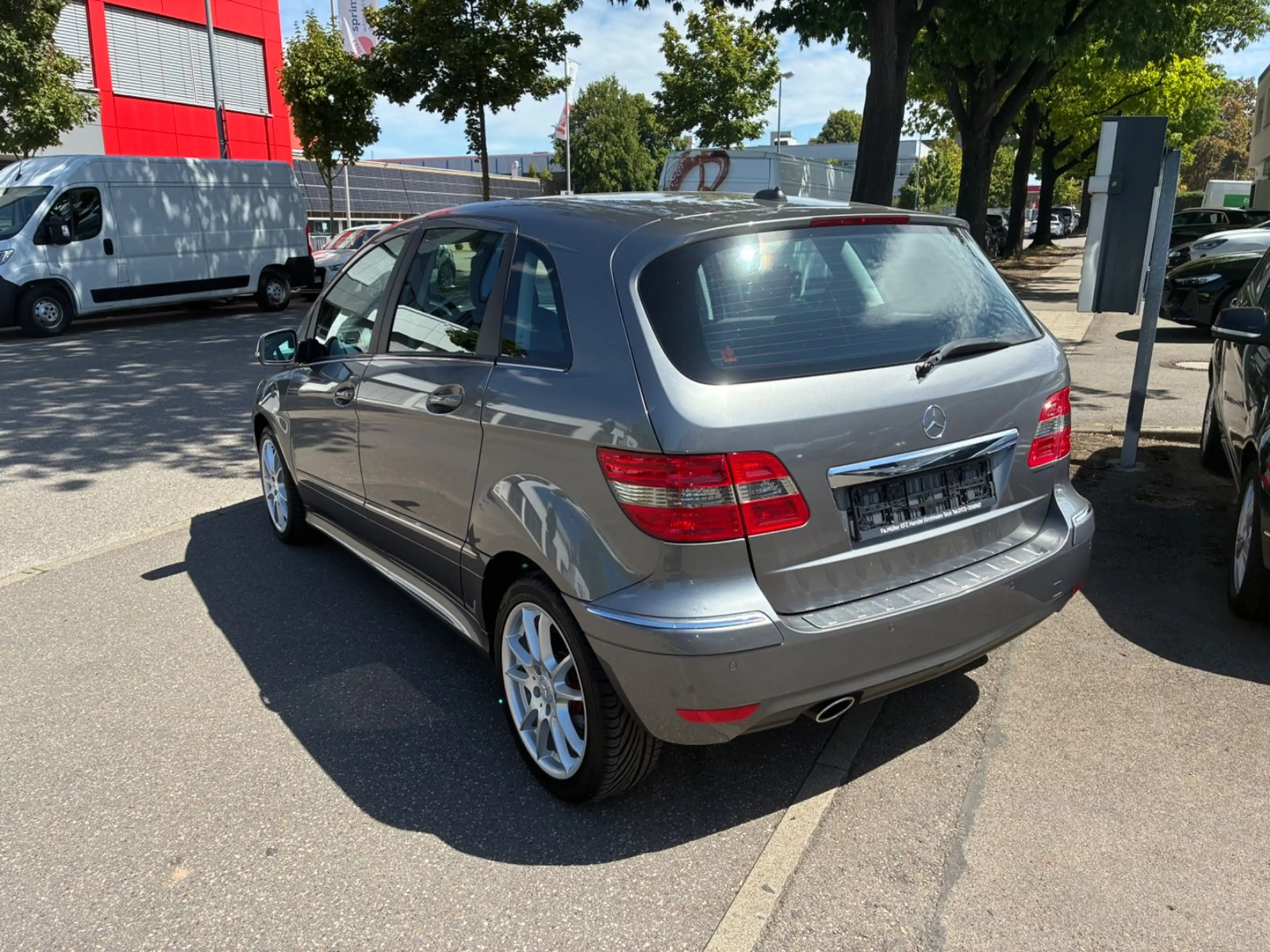 Mercedes-Benz B 160 Sport Paket — photo 2