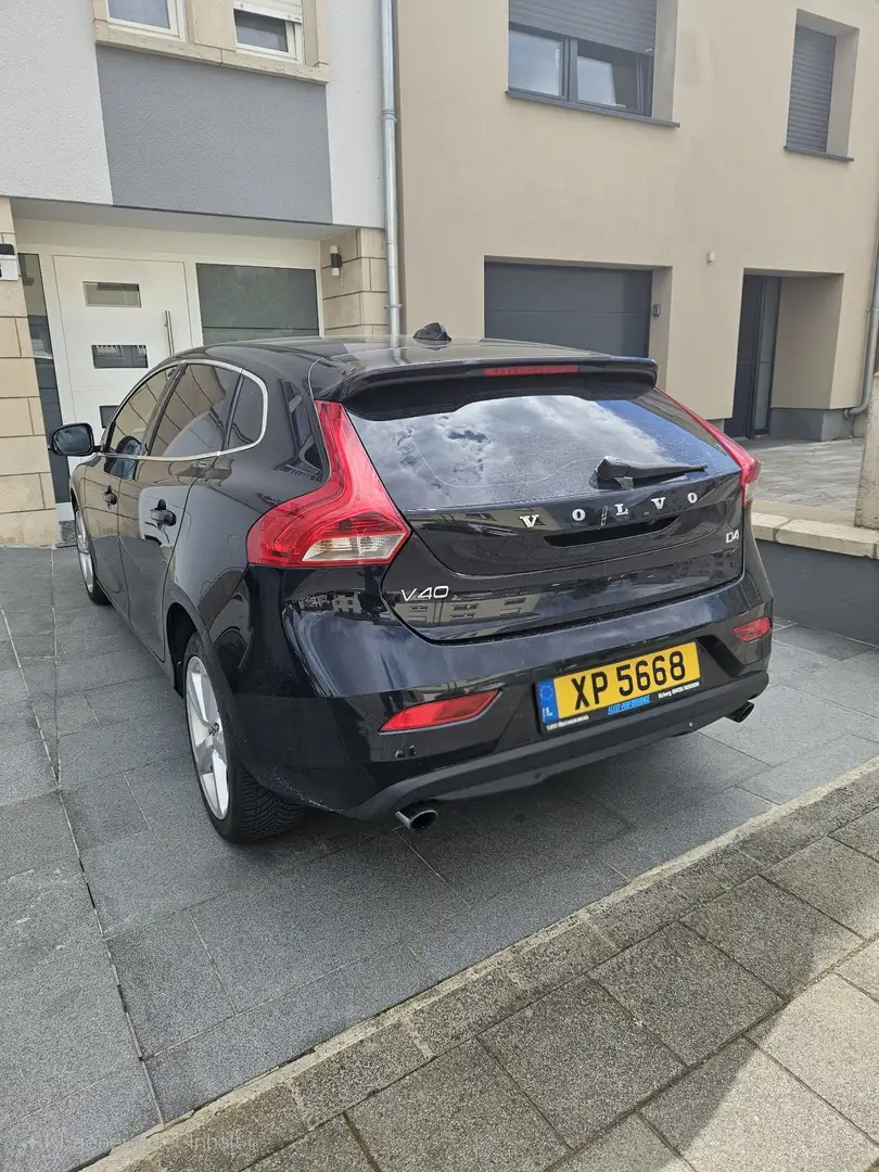 Volvo V40 D4 Momentum - 2