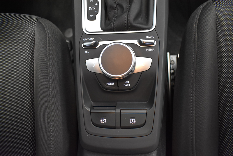 Audi Q2 35 TDI S-Tronic Matrix LED Navi Virtual Kamer — photo 10