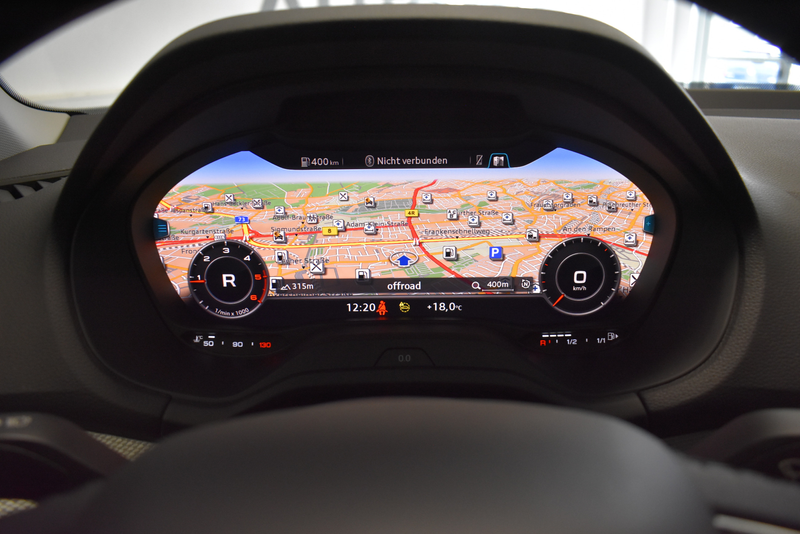 Audi Q2 35 TDI S-Tronic Matrix LED Navi Virtual Kamer — photo 13