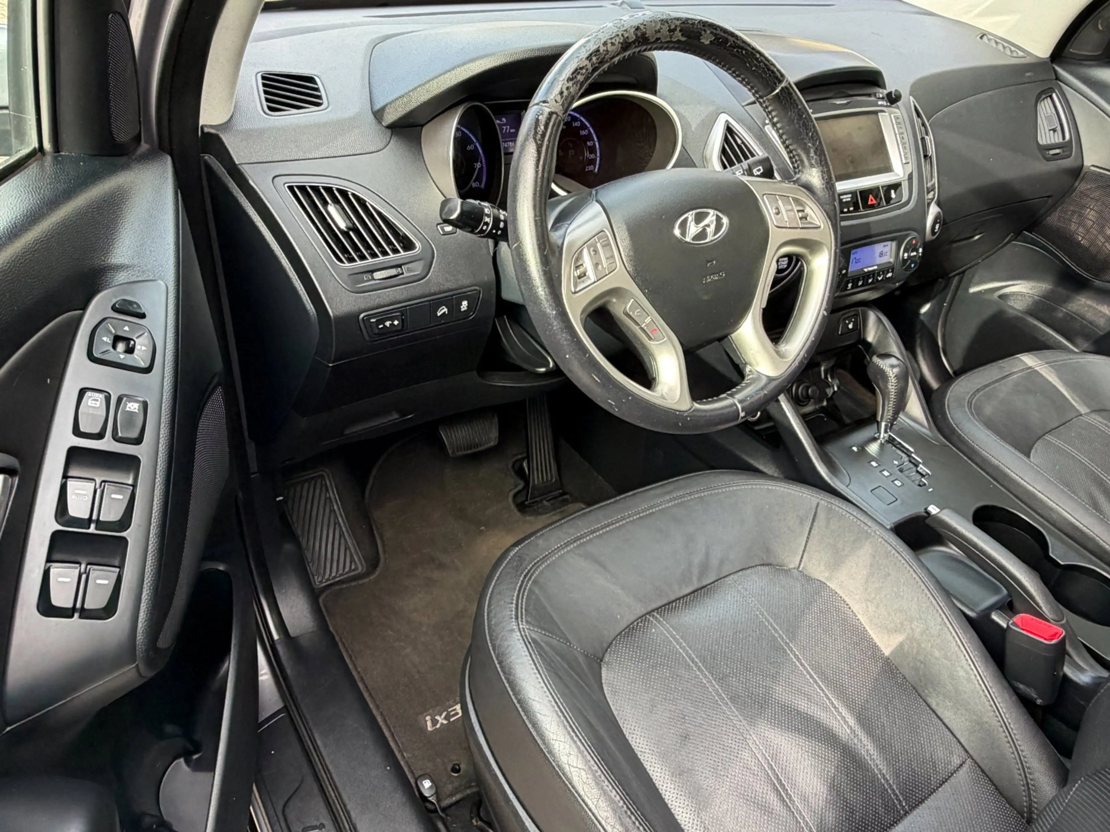Hyundai iX35 2.0i i-Catcher Aut. Panorama Leer Navi Clima Cruis — photo 16