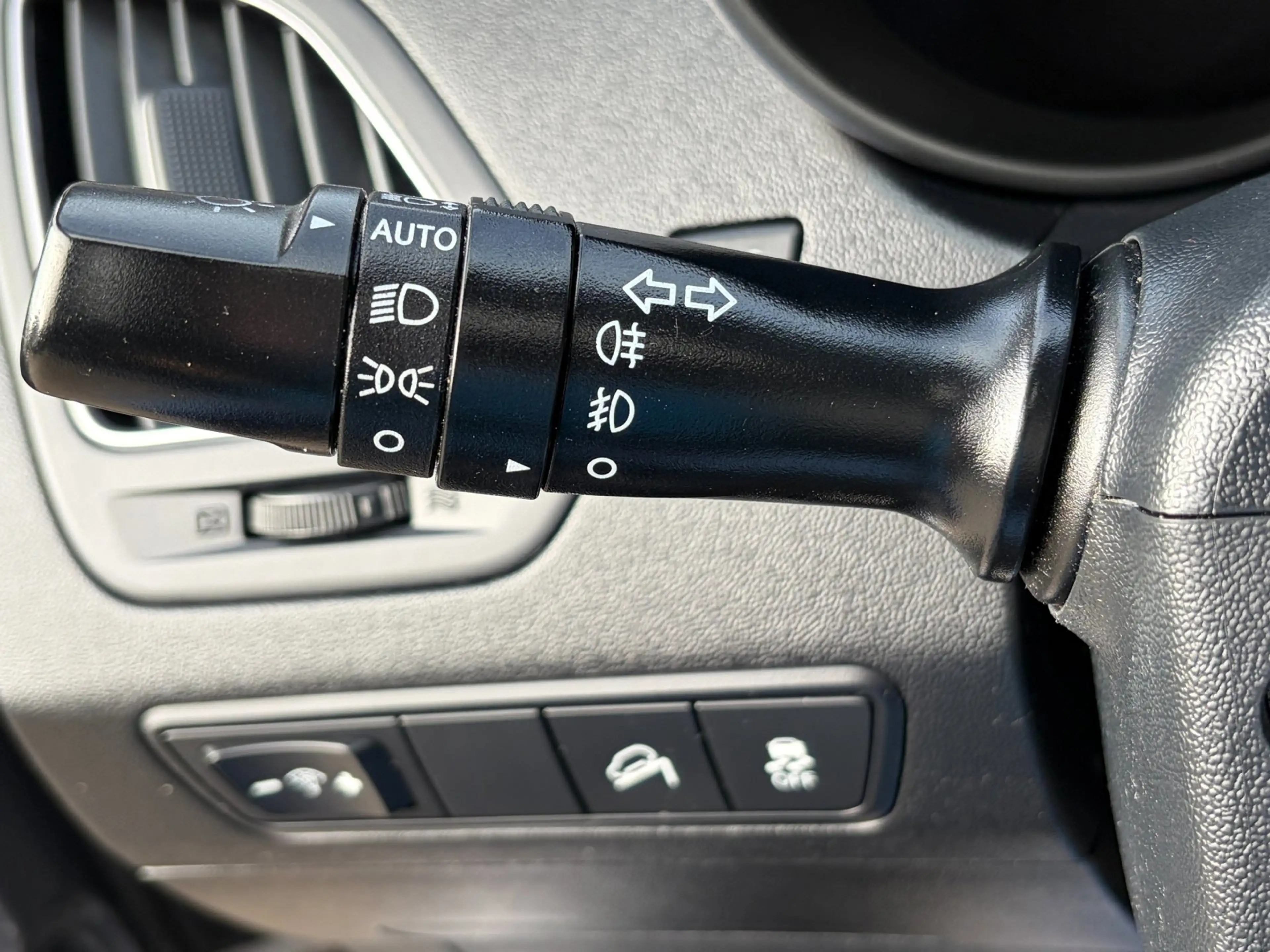 Hyundai iX35 2.0i i-Catcher Aut. Panorama Leer Navi Clima Cruis — photo 18