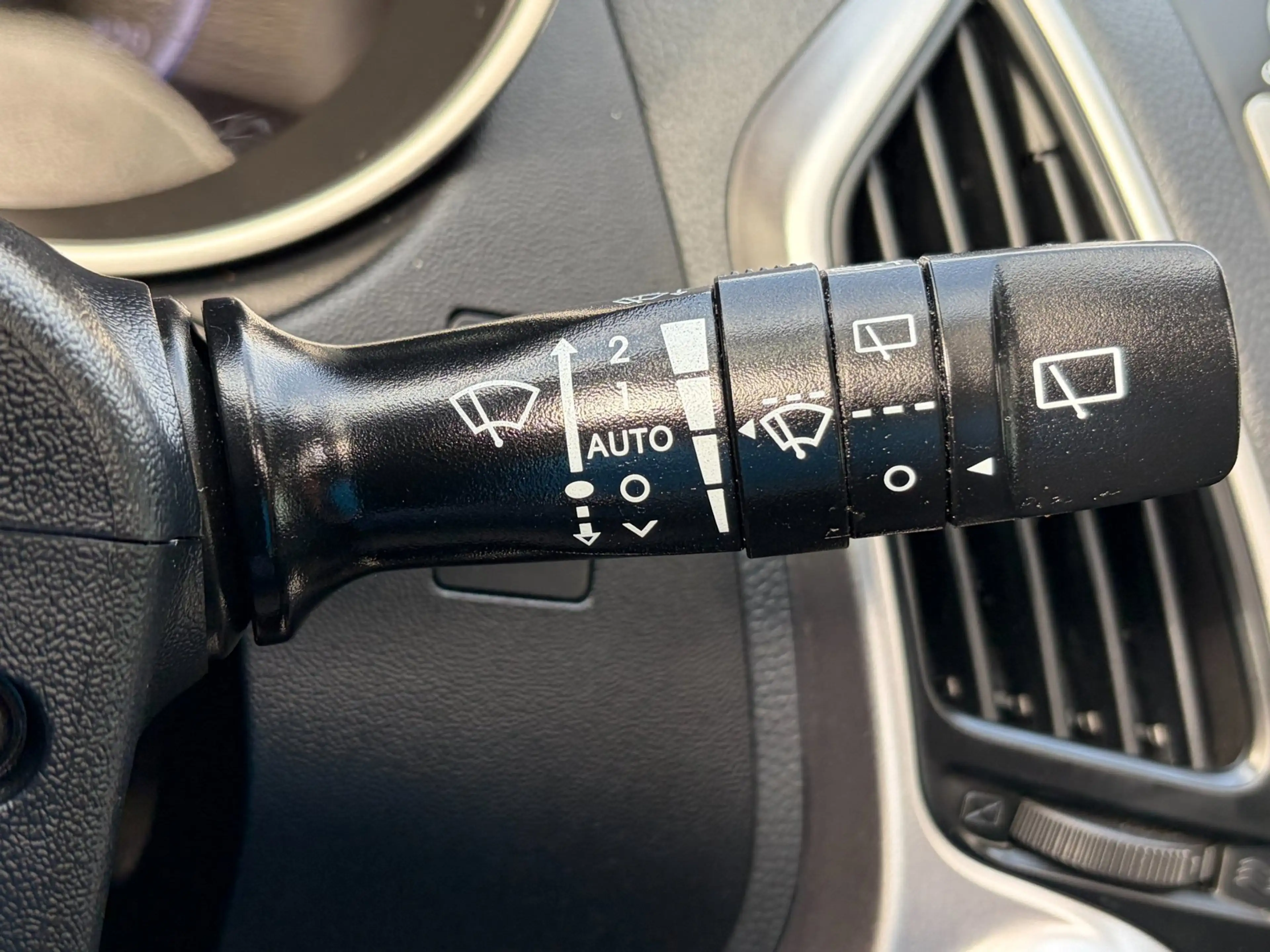 Hyundai iX35 2.0i i-Catcher Aut. Panorama Leer Navi Clima Cruis — photo 19