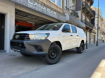 Hilux 2.4 D-4D 4WD Invincible