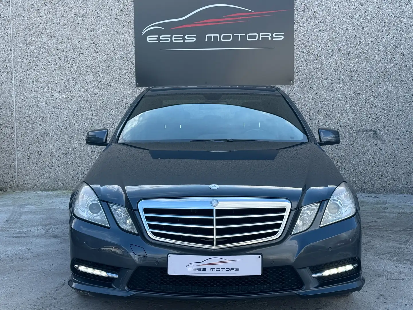 Mercedes-Benz E 200 CDI Avantgarde Grigio - 2