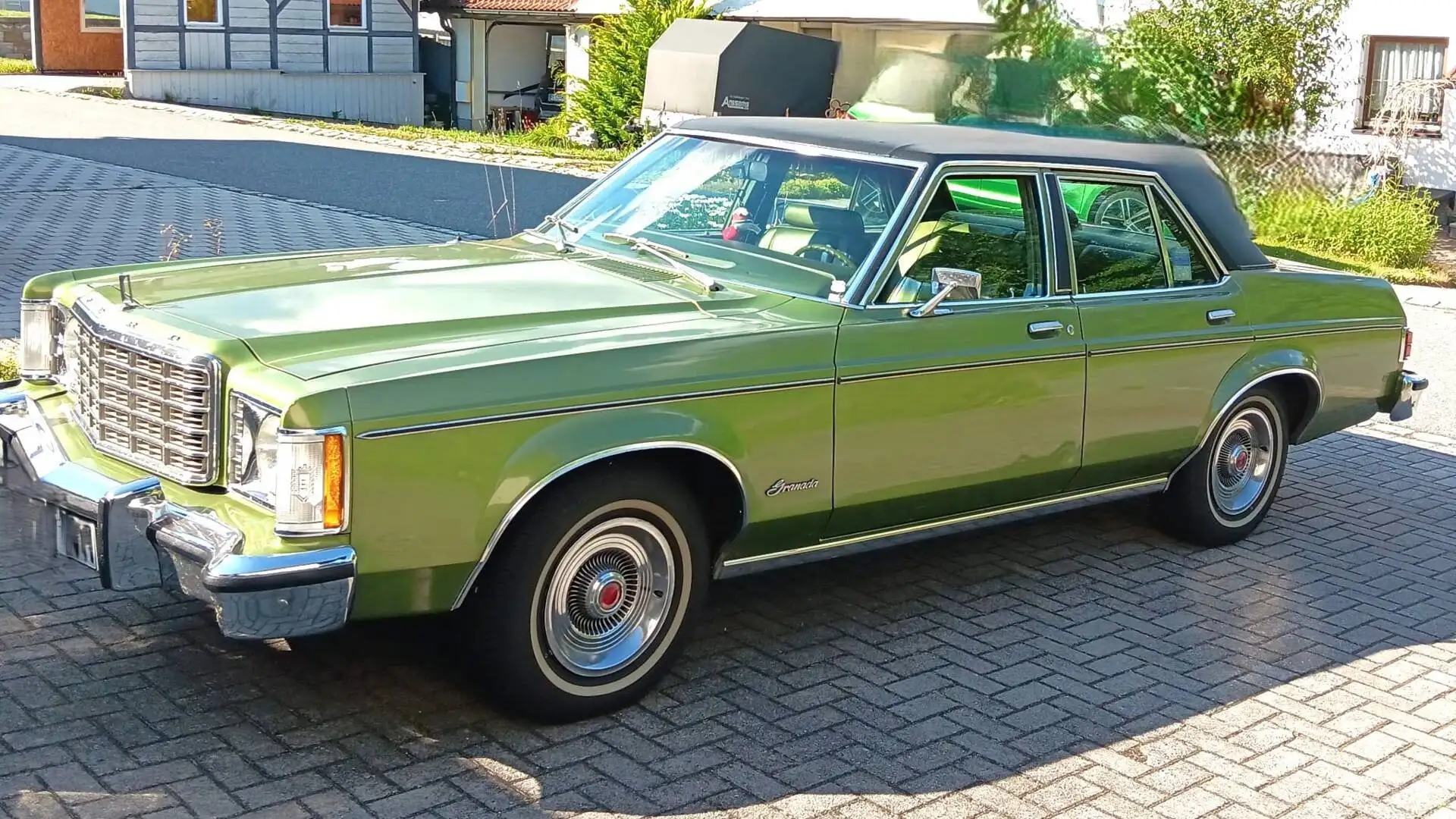 Ford Granada Oldtimer US-Car Verde - 1