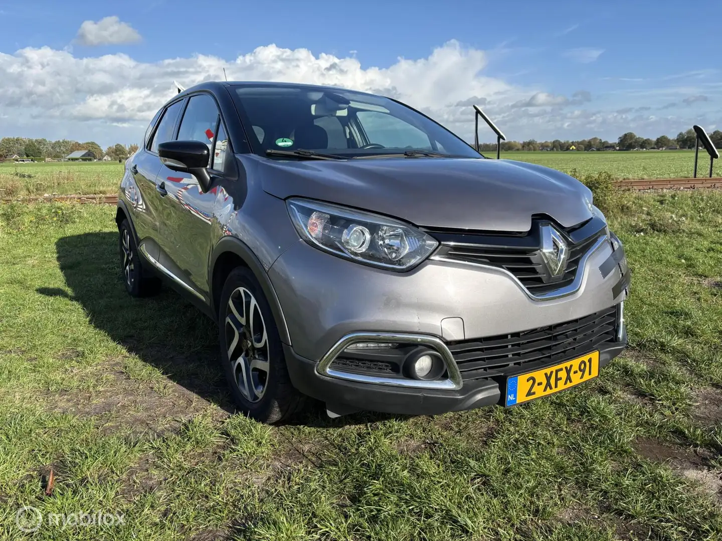 Renault Captur 0.9 TCe Dynamique LICHTE SCHADE CAMERA AIRCO Gris - 2
