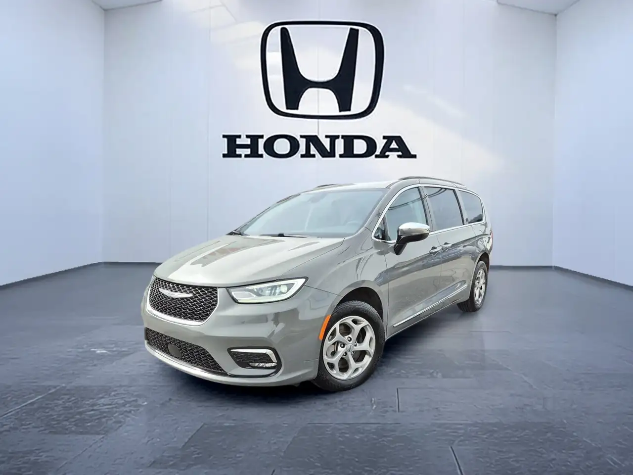 2023 Chrysler Pacifica