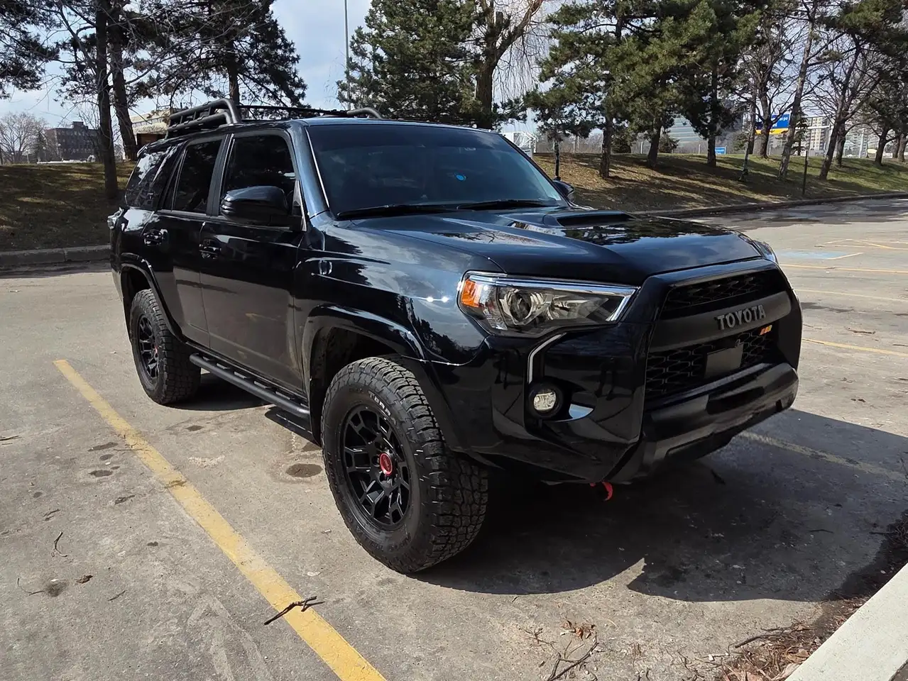 Toyota 4-Runner снимка Toyota 4-Runner