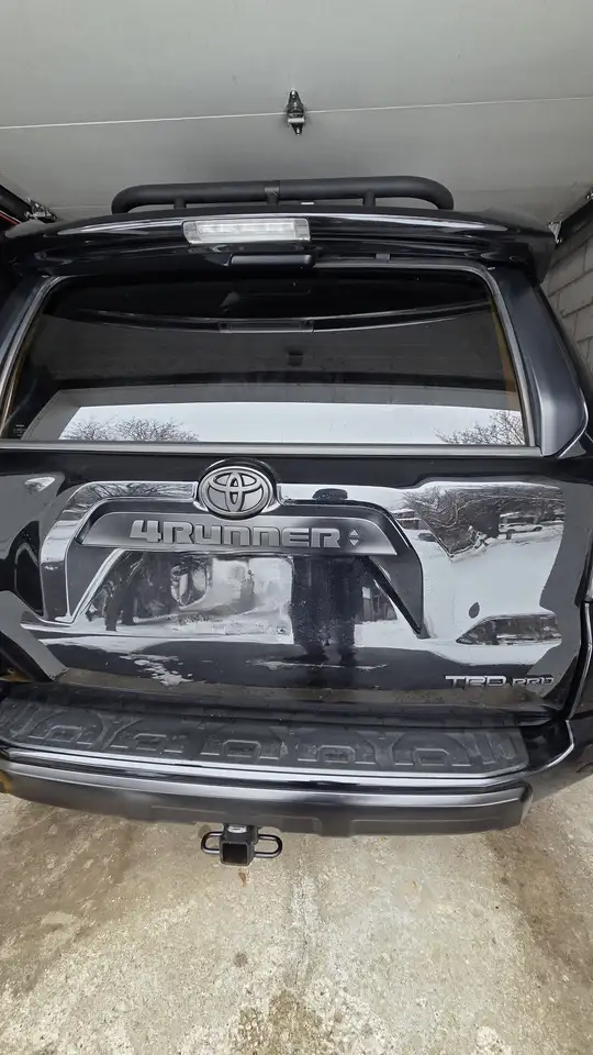 Toyota 4-Runner снимка Toyota 4-Runner