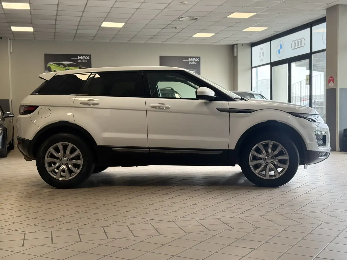 Land Rover Range Rover Evoque 5p 2.2 td4 Launch edition 150cv - 2