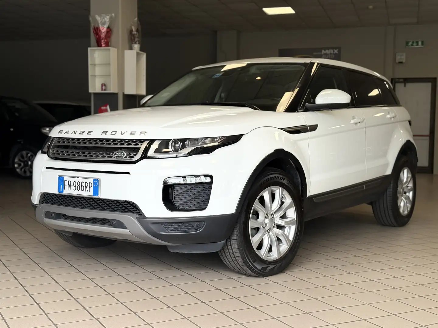 Land Rover Range Rover Evoque 5p 2.2 td4 Launch edition 150cv - 1