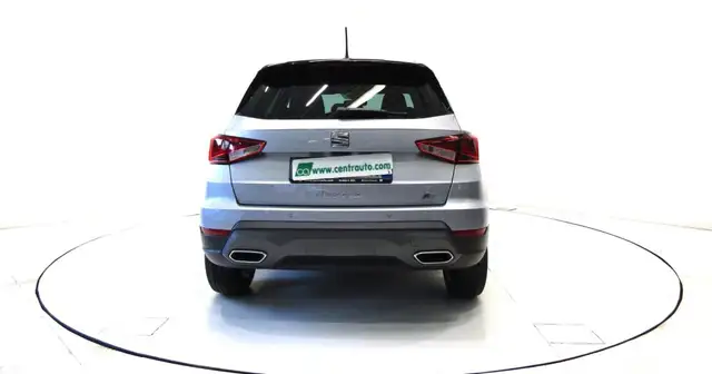 Seat Arona view 4