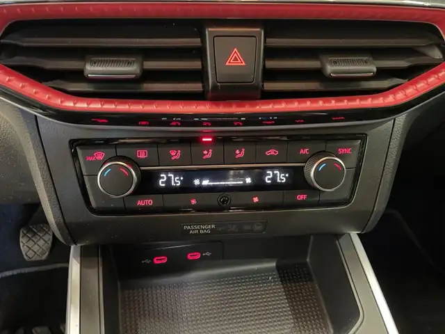 Seat Arona view 9