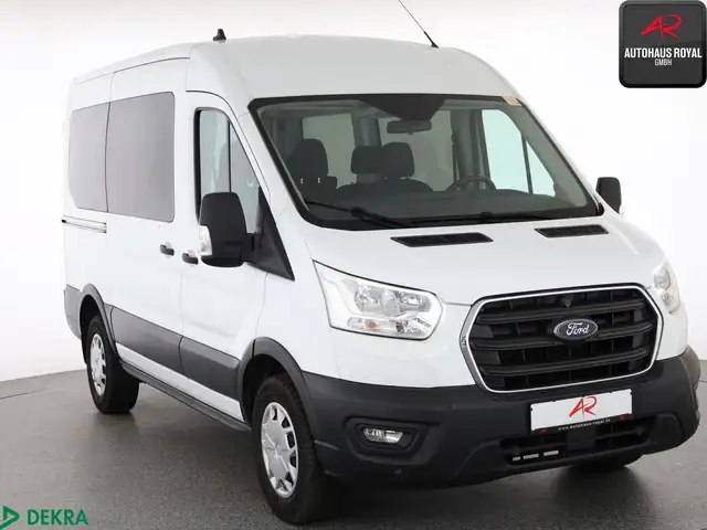 Ford Transit view 3
