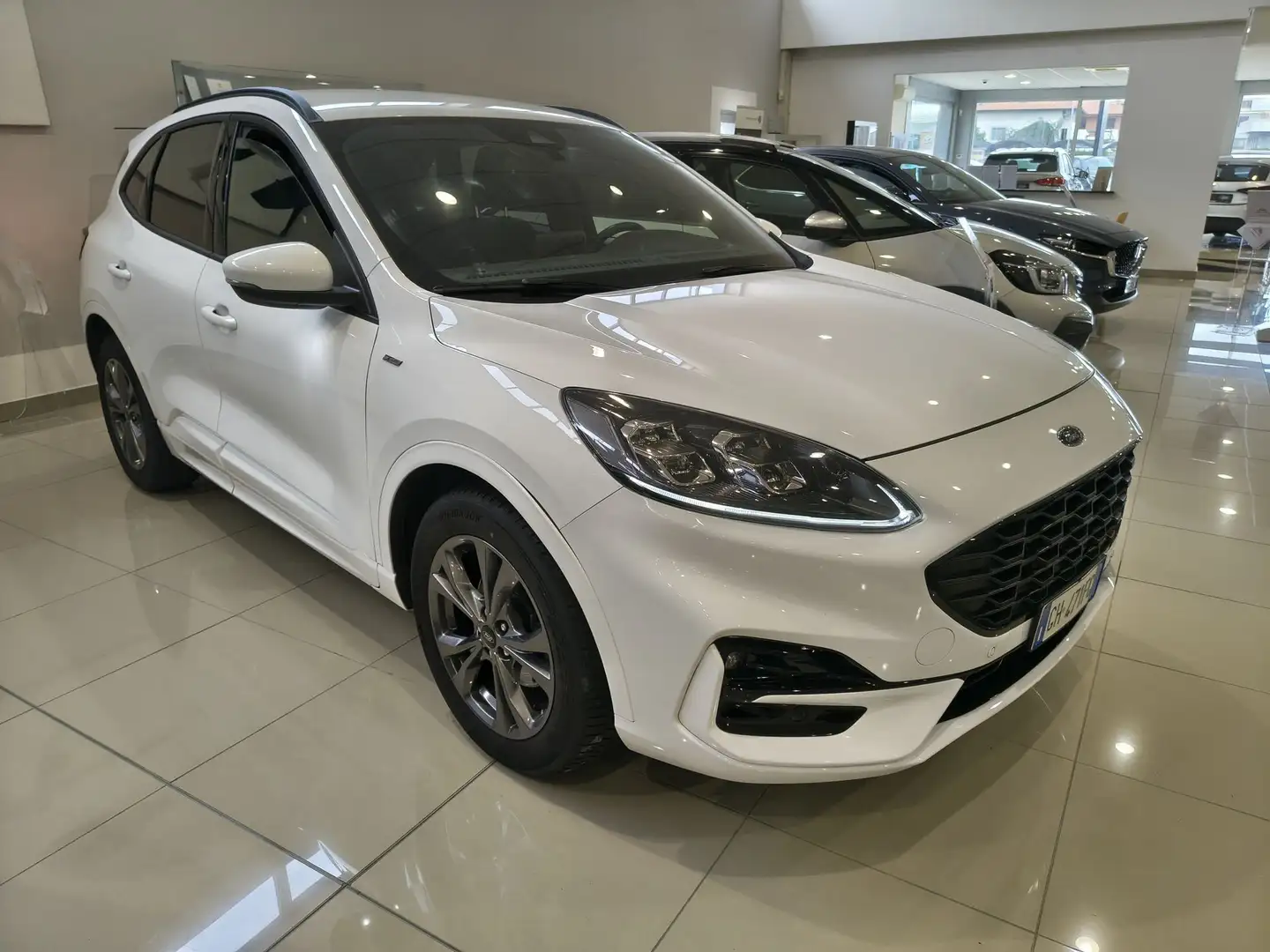 Ford Kuga Kuga 1.5 EcoBlue 120 CV aut. 2WD ST-Line X Wit - 2