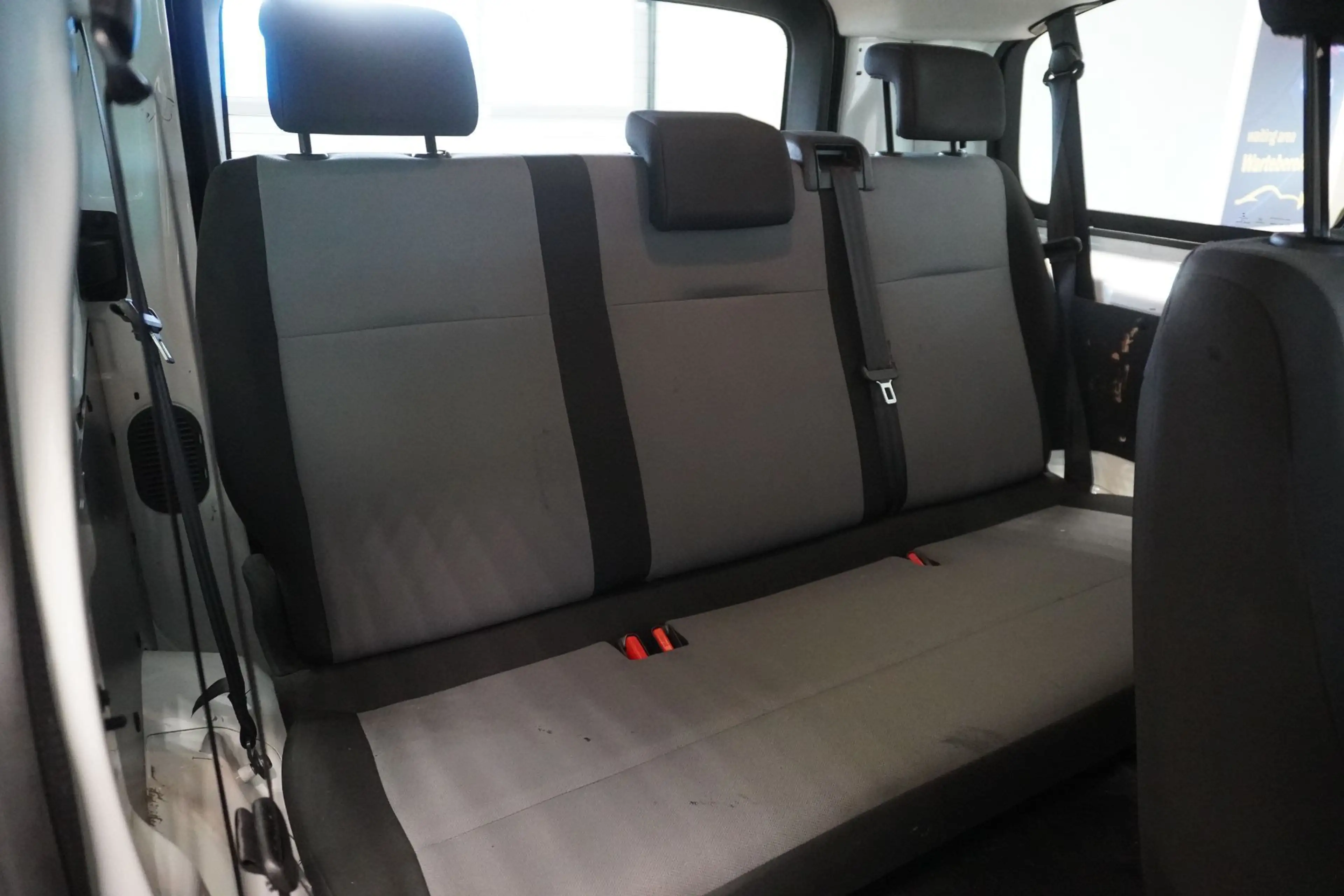 Citroen Jumpy 1.5 BlueHDi Kombi 8Sitze/PDC/Klima — photo 10