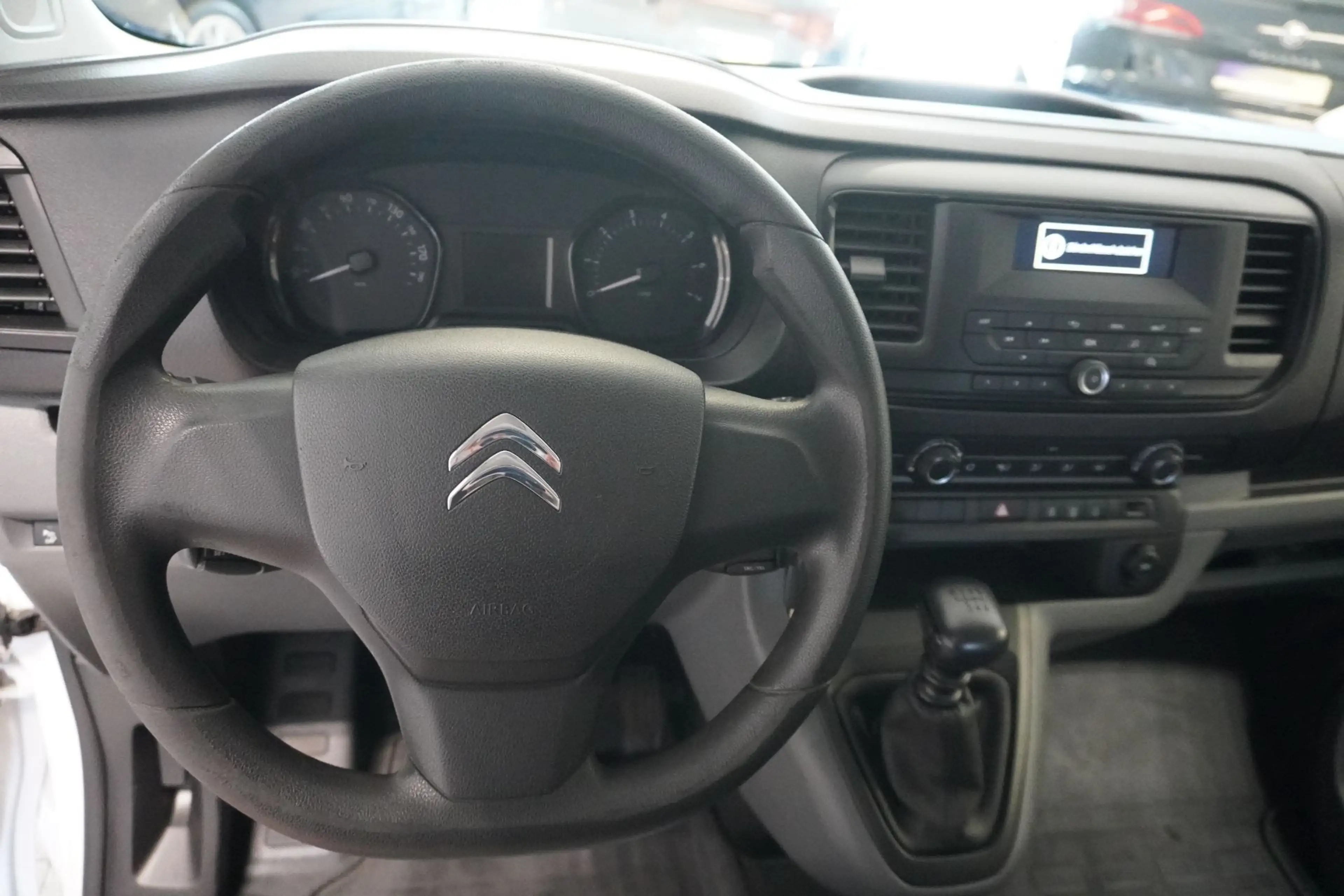 Citroen Jumpy 1.5 BlueHDi Kombi 8Sitze/PDC/Klima — photo 12