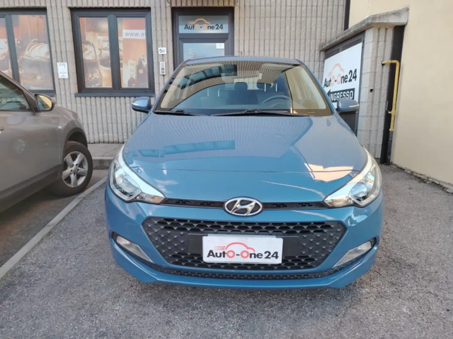 Hyundai i20 1.2 5 porte Go! PREZZO REALE - NEOPATENTATI Azul - 2