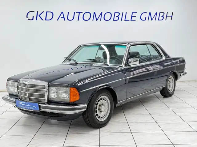 Mercedes-Benz 230 CE W123 Coupé*Restauriert*H*Automatik*SD