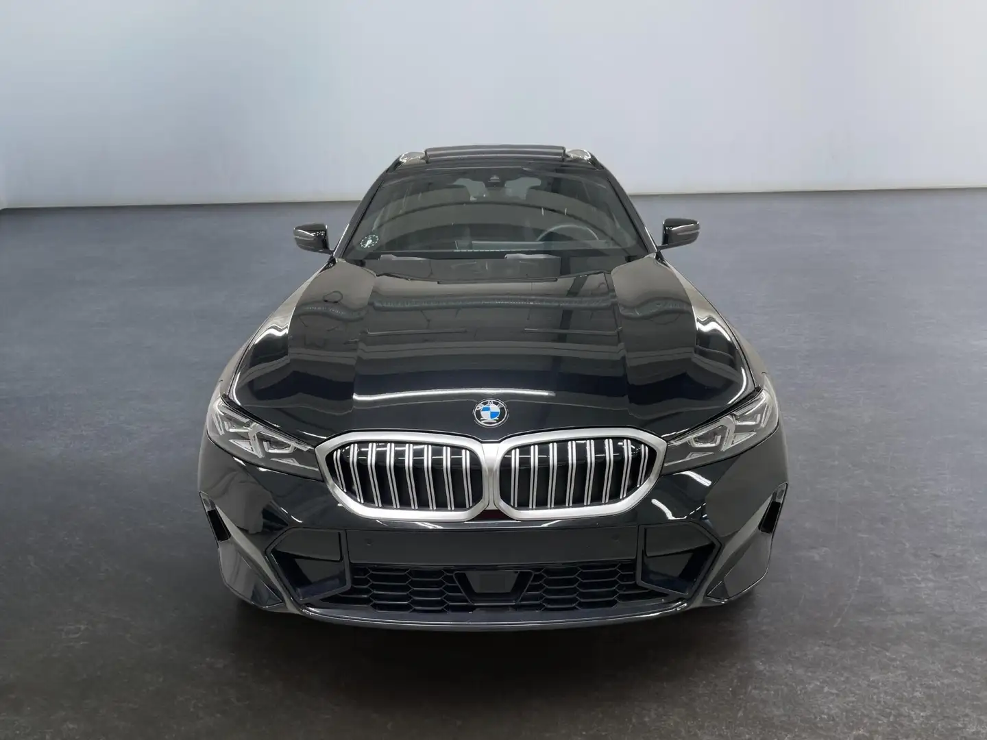 BMW 330 330i xDrive M Sport 245PS/180kW Steptronic 2026... Schwarz - 2