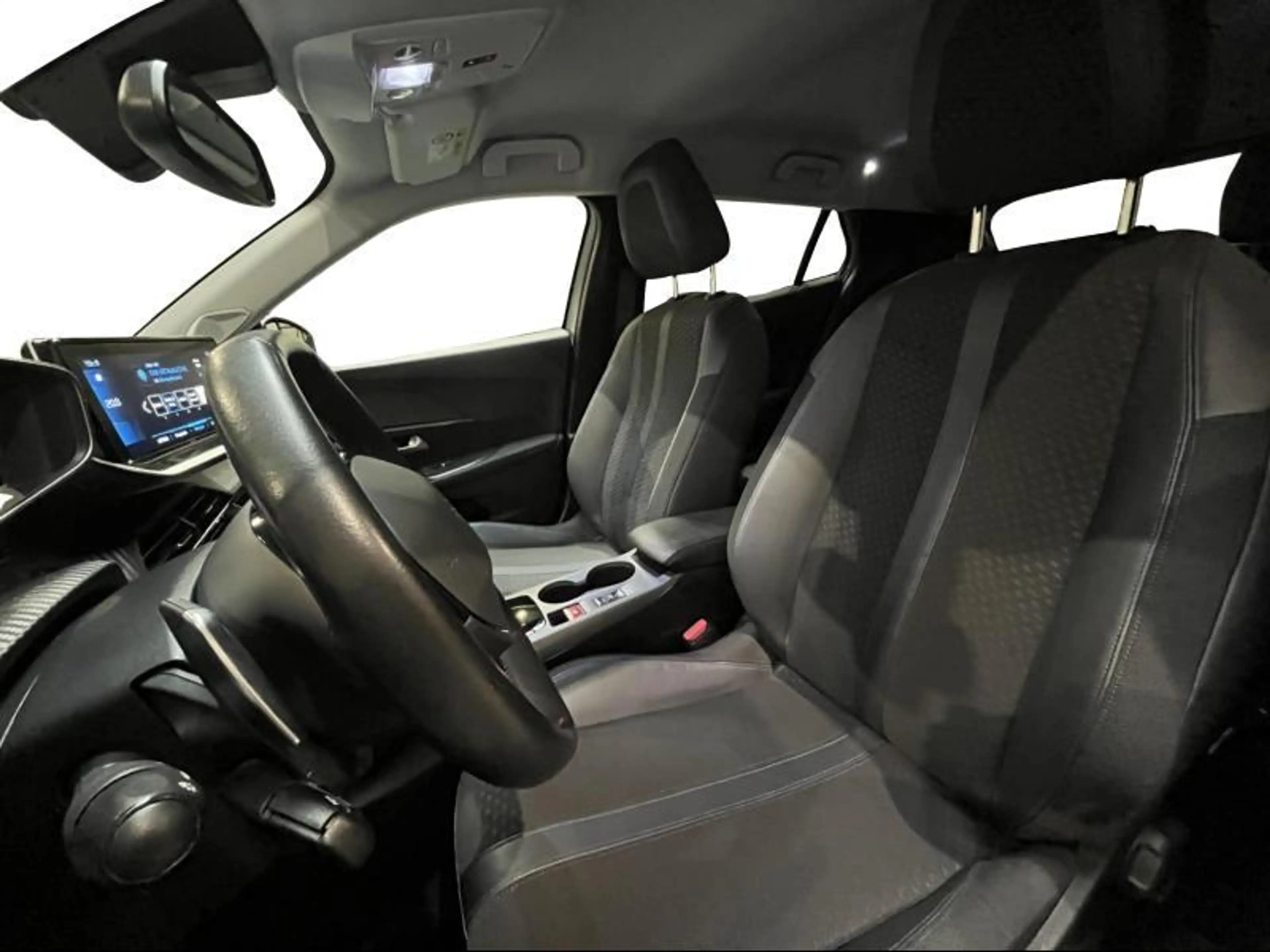 Peugeot 2008 Allure | 360° | Carplay | Navi — photo 13
