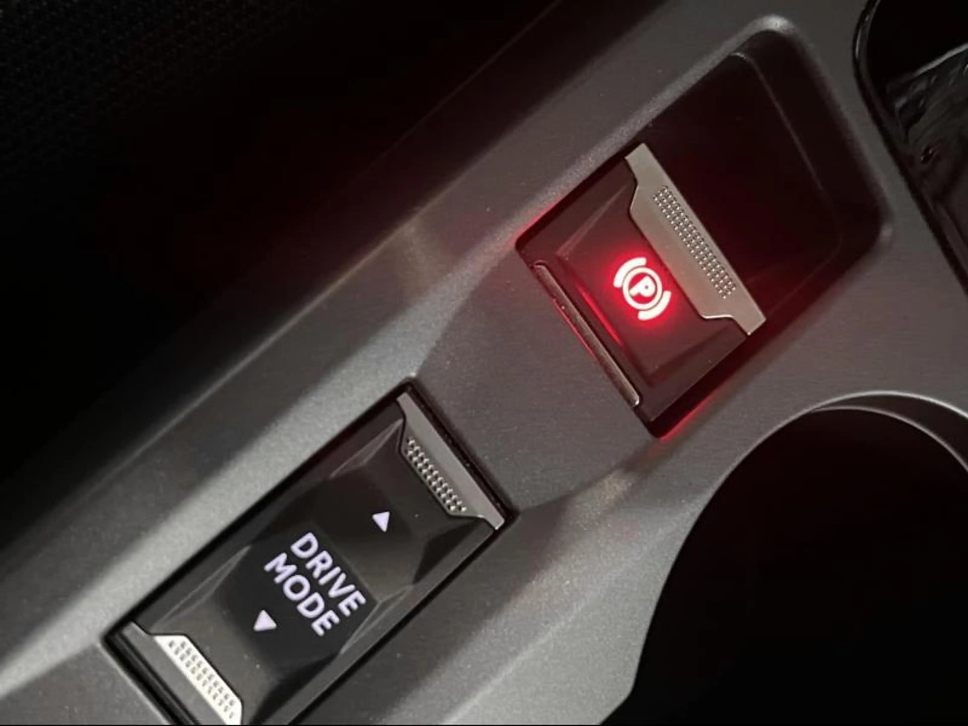 Peugeot 2008 Allure | 360° | Carplay | Navi — photo 15