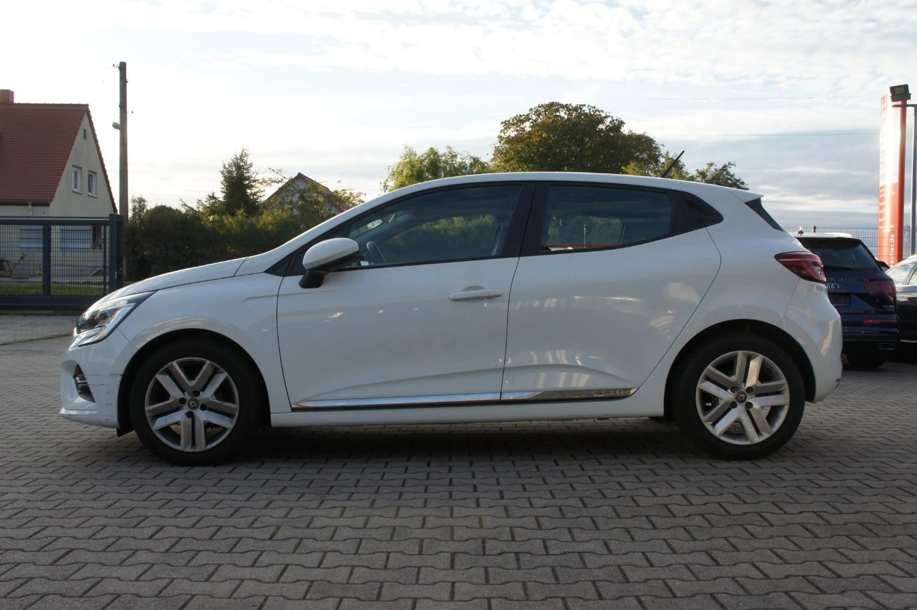 Renault Clio V 1.0 TCe Business Edition*LED*NAVI*KAMERA* — photo 5