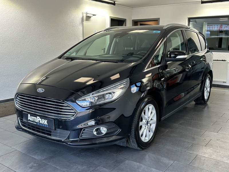 Ford S-Max S-MAX Titanium 7 Sitzer*Kamera*HU Neu* — photo 2