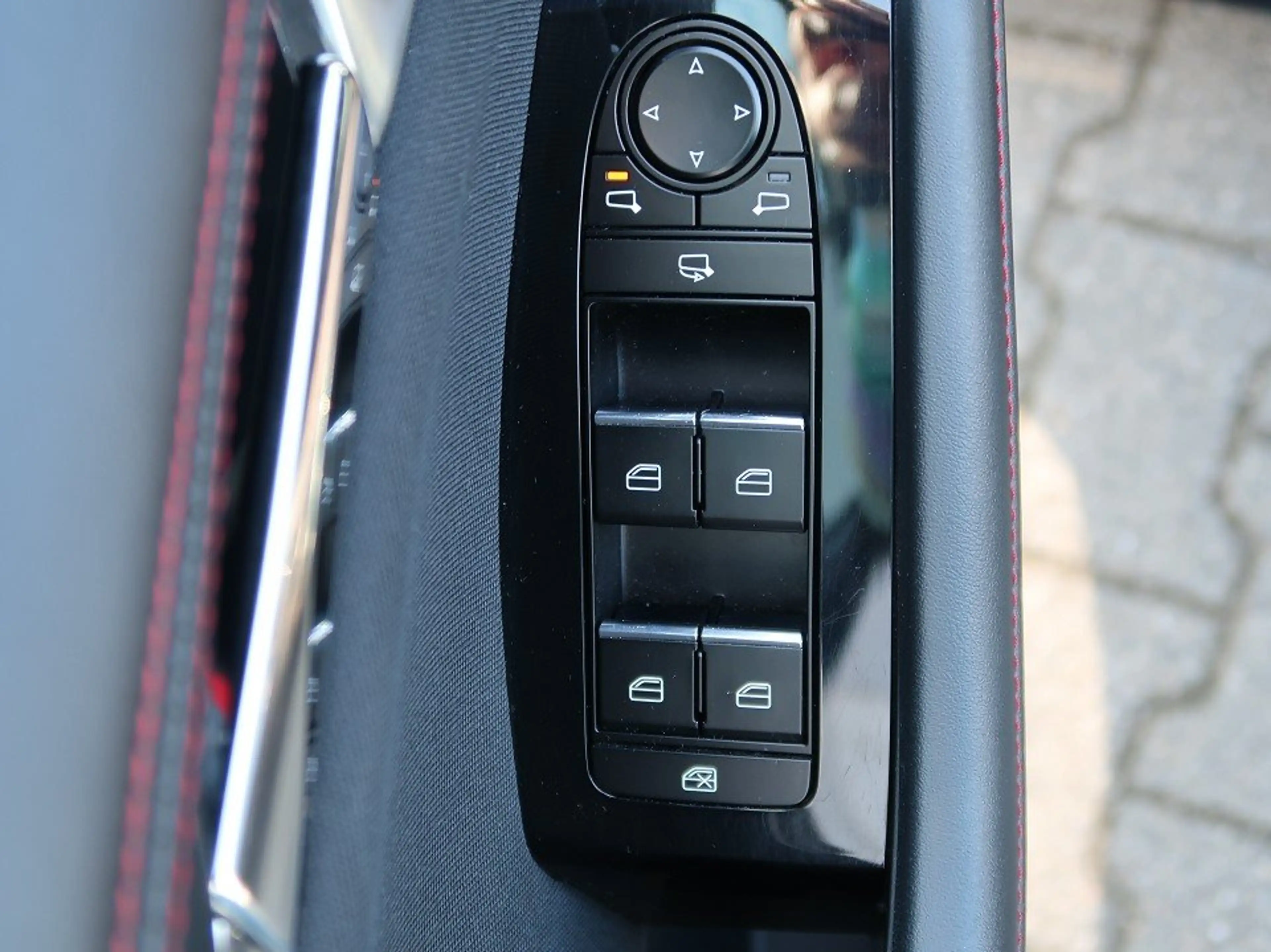Mazda 3 Lim. 5-trg.*360° Kamera*BOSE*CarPlay/Android*HeadU — photo 13
