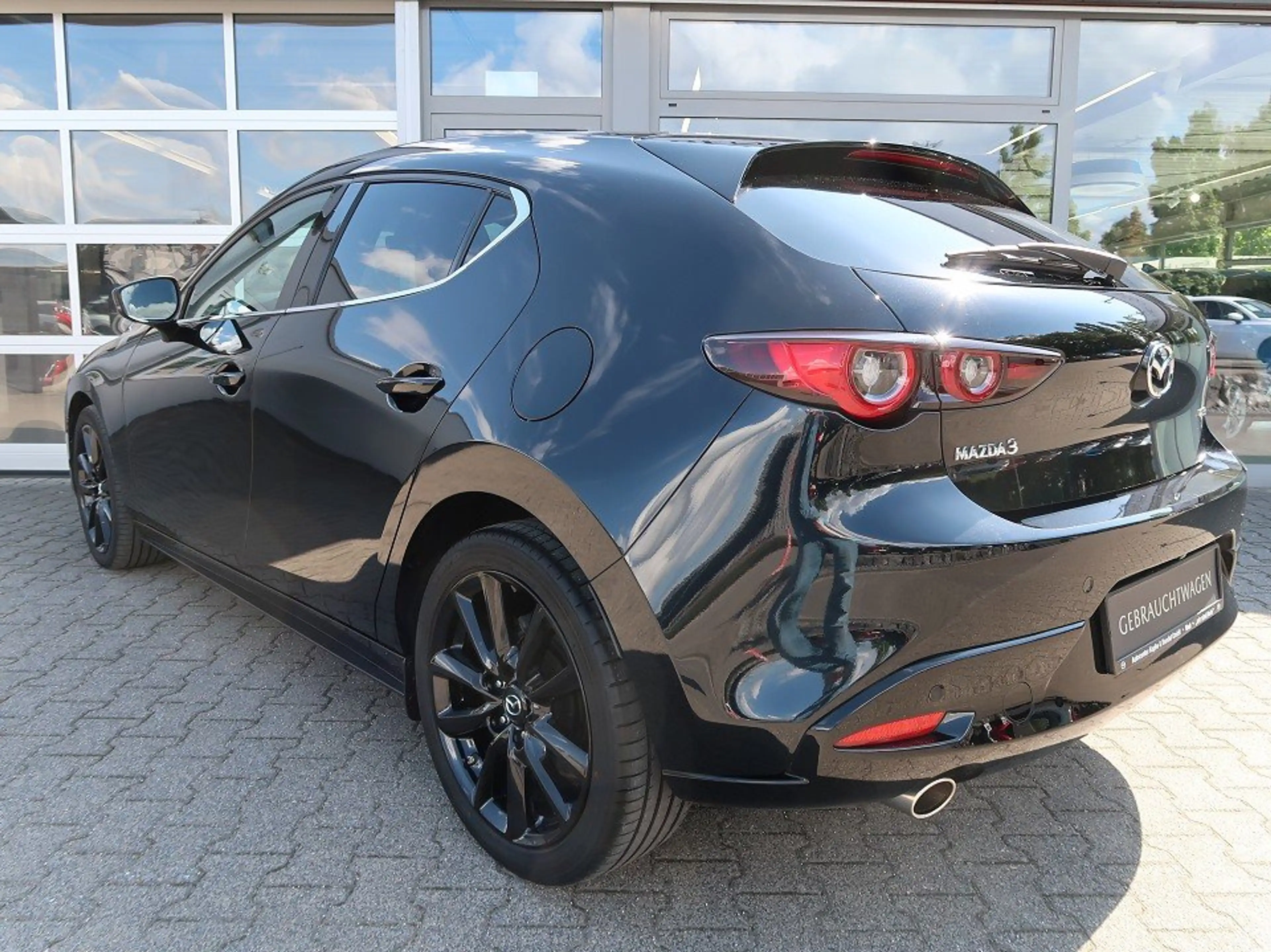 Mazda 3 Lim. 5-trg.*360° Kamera*BOSE*CarPlay/Android*HeadU — photo 6