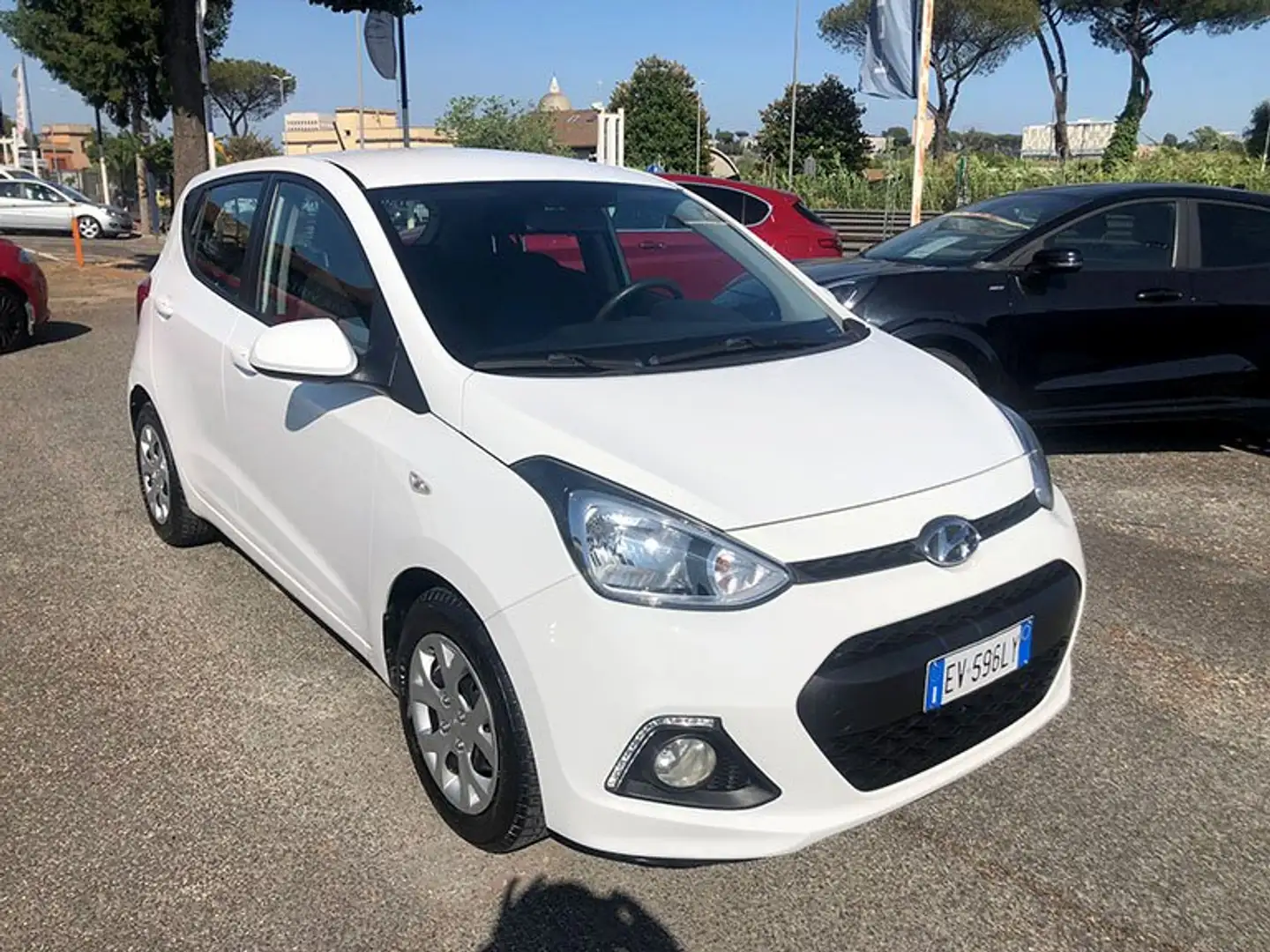 Hyundai i10 i10 1.0 Comfort Blanc - 1