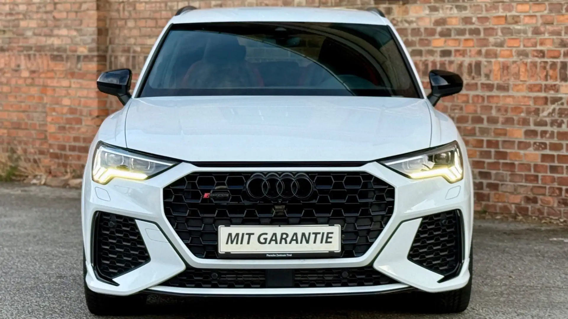 Audi RS Q3 2,5 TFSI *Viele-Extras +Mit Garantie 1.Besitz Qua Weiß - 2