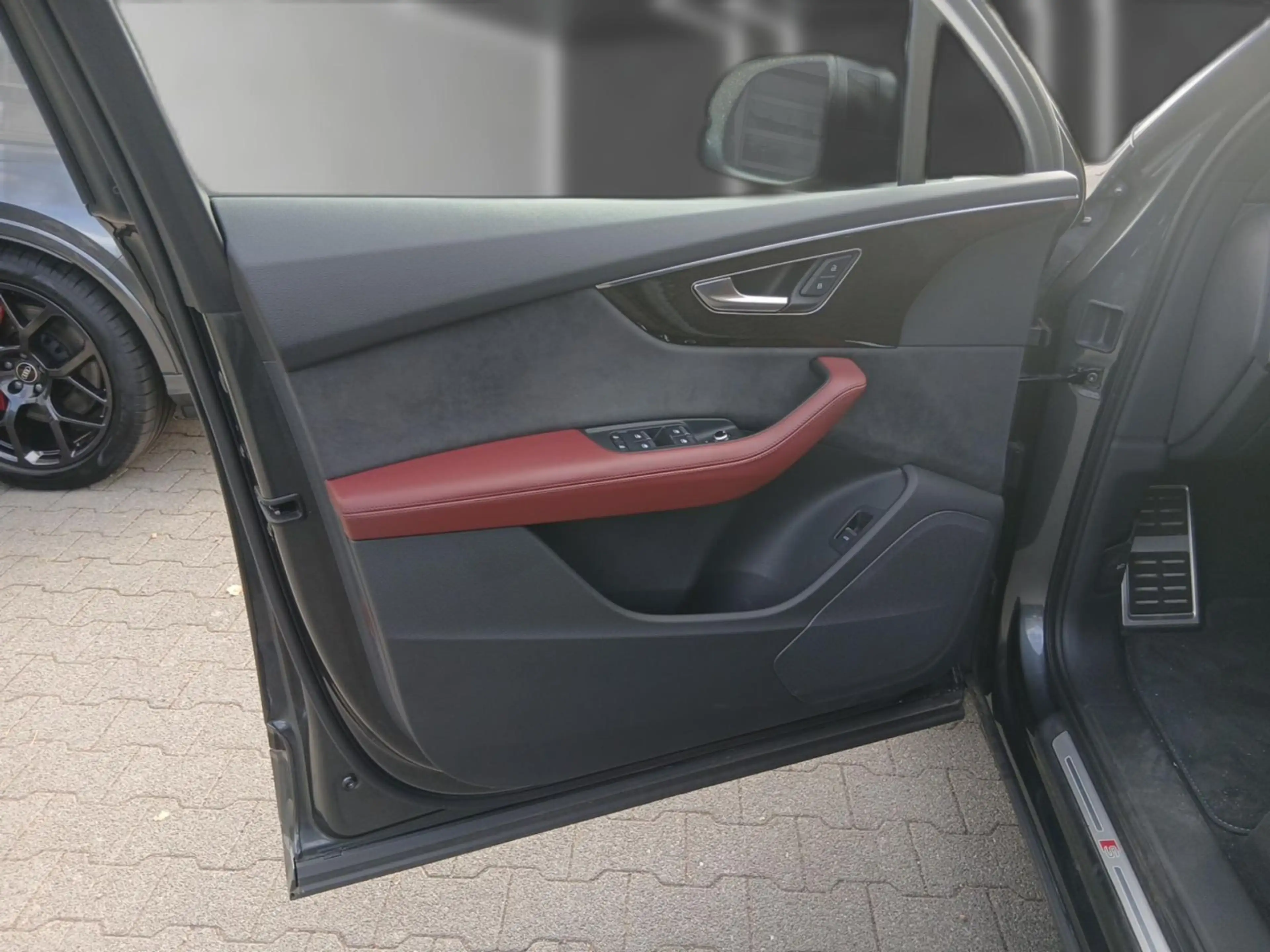Audi SQ7 *PANO*StdHz*HD-MATRIX*Opt.-Schwarz+* — photo 10