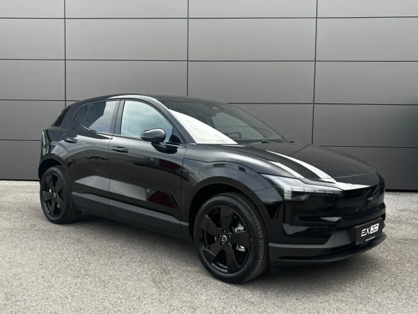 Volvo EX30 EX30 Black Edition Plus Schwarz - 1