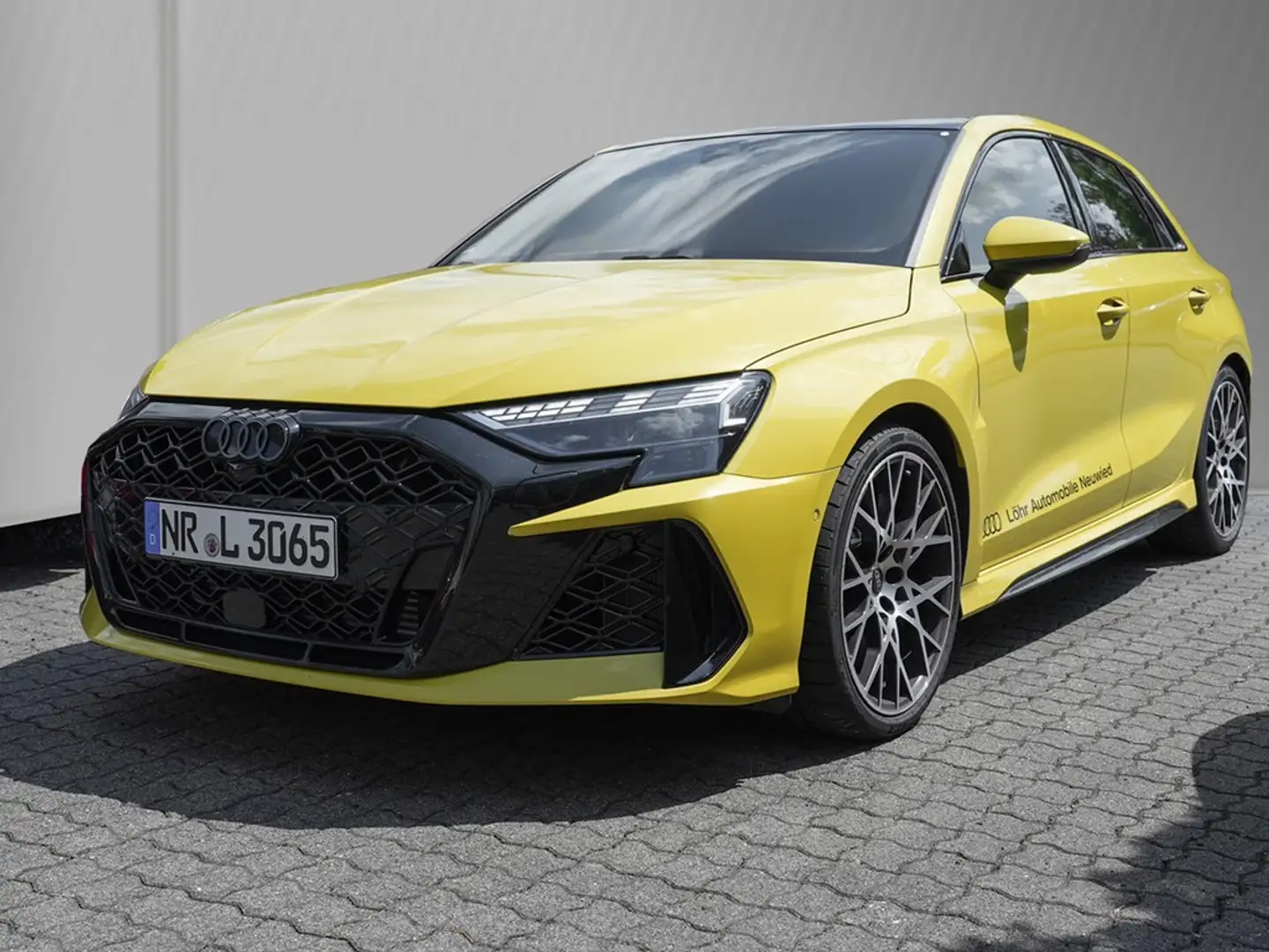 Audi RS3 RS 3 Sportback Matrix, SONOS, Pano, V/max 280 Gelb - 2