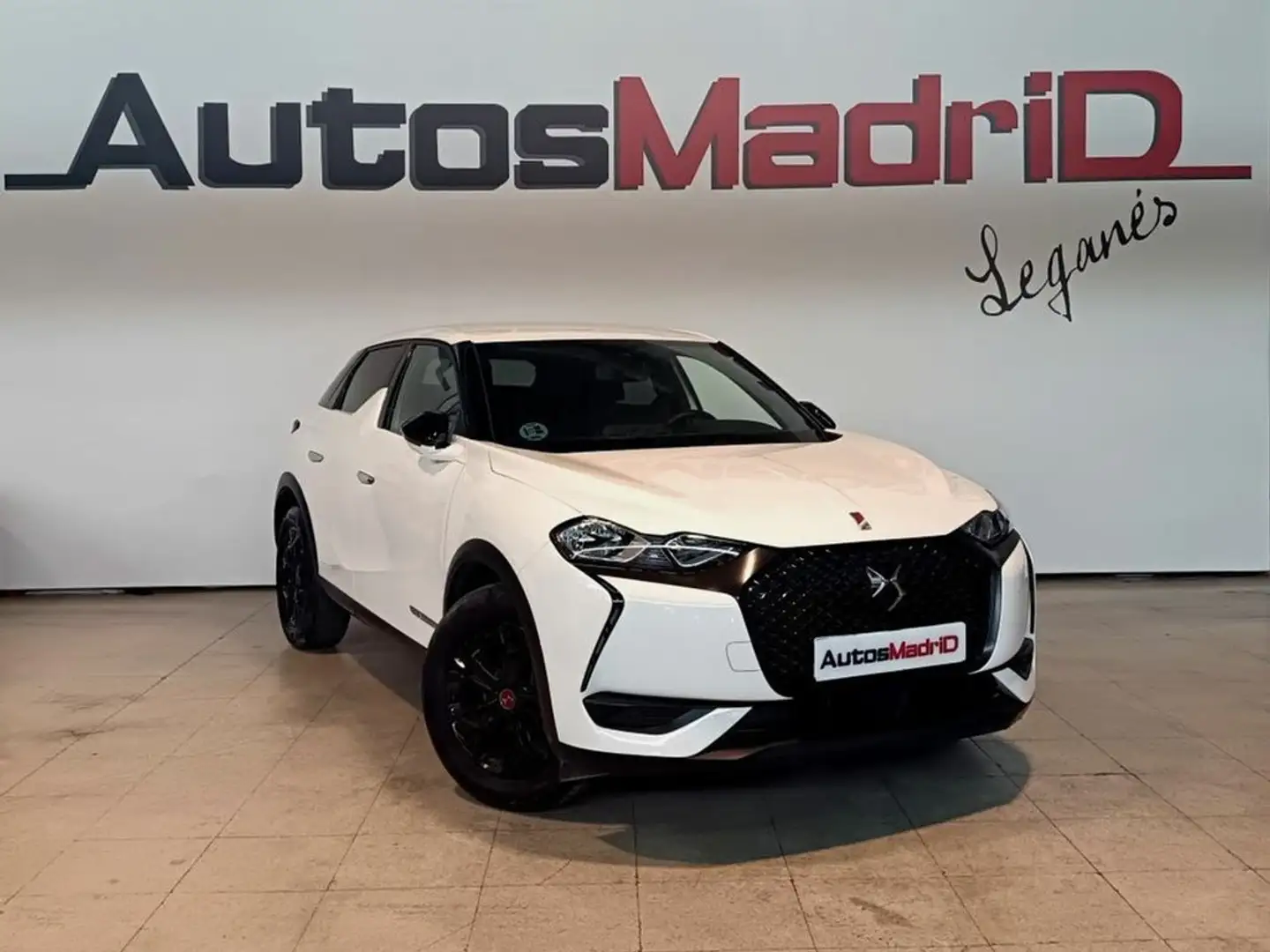DS Automobiles DS 3 PureTech 73 kW Manual BASTILLE Blanc - 1