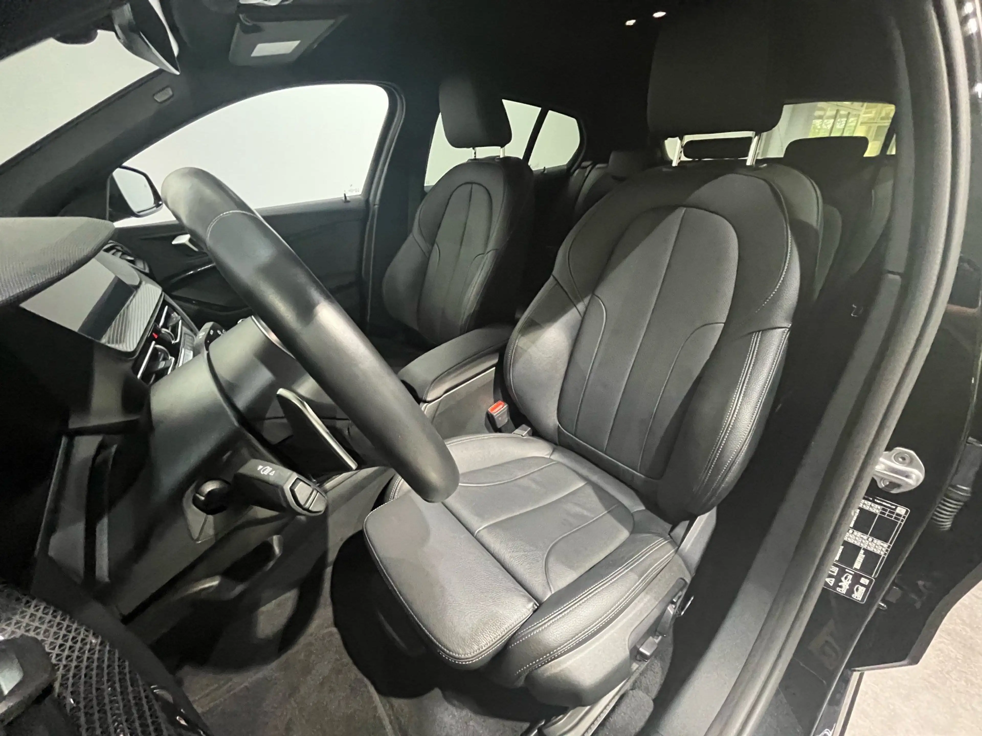 BMW 135 M135i xDrive A — photo 8
