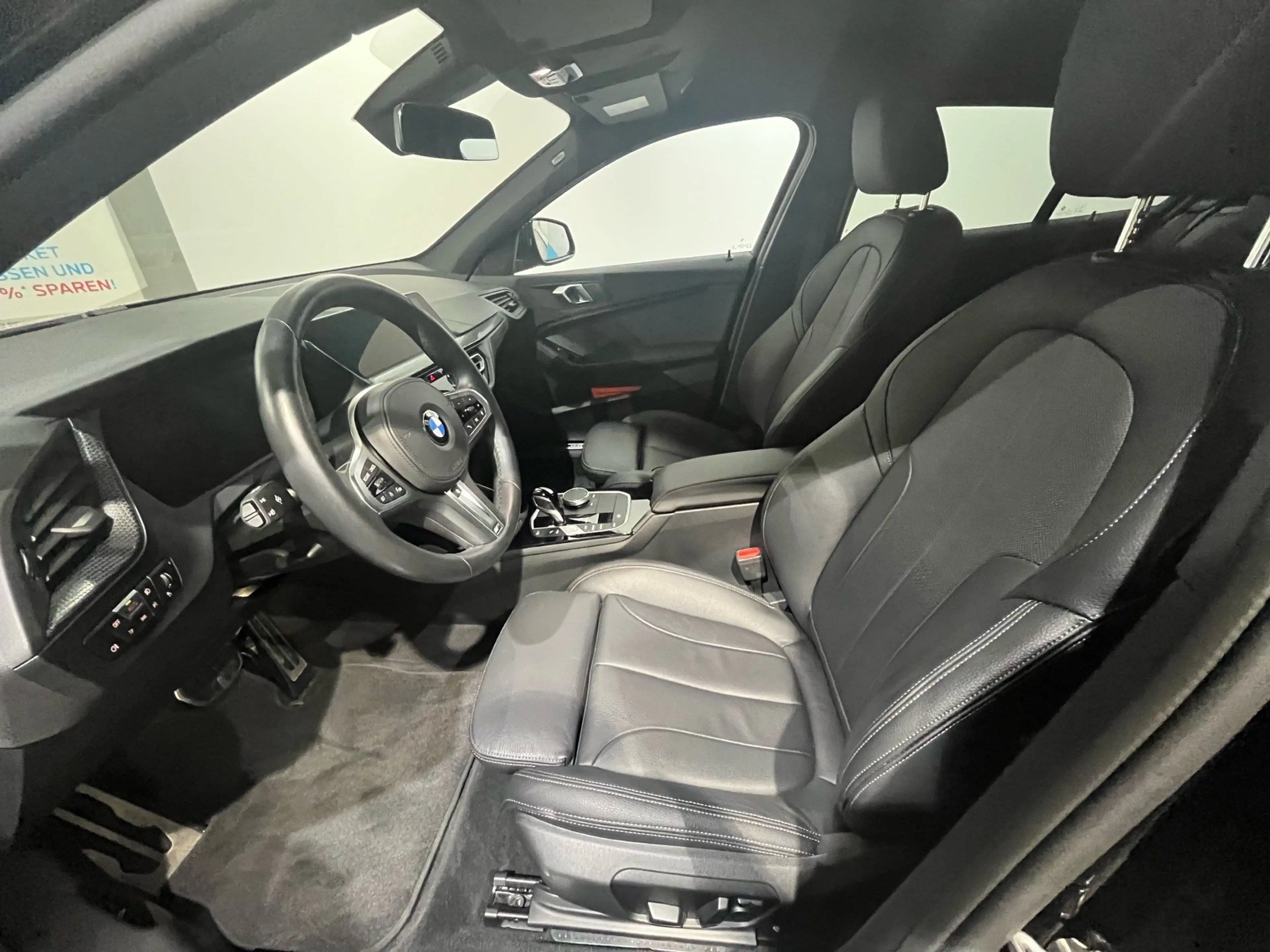BMW 135 M135i xDrive A — photo 7