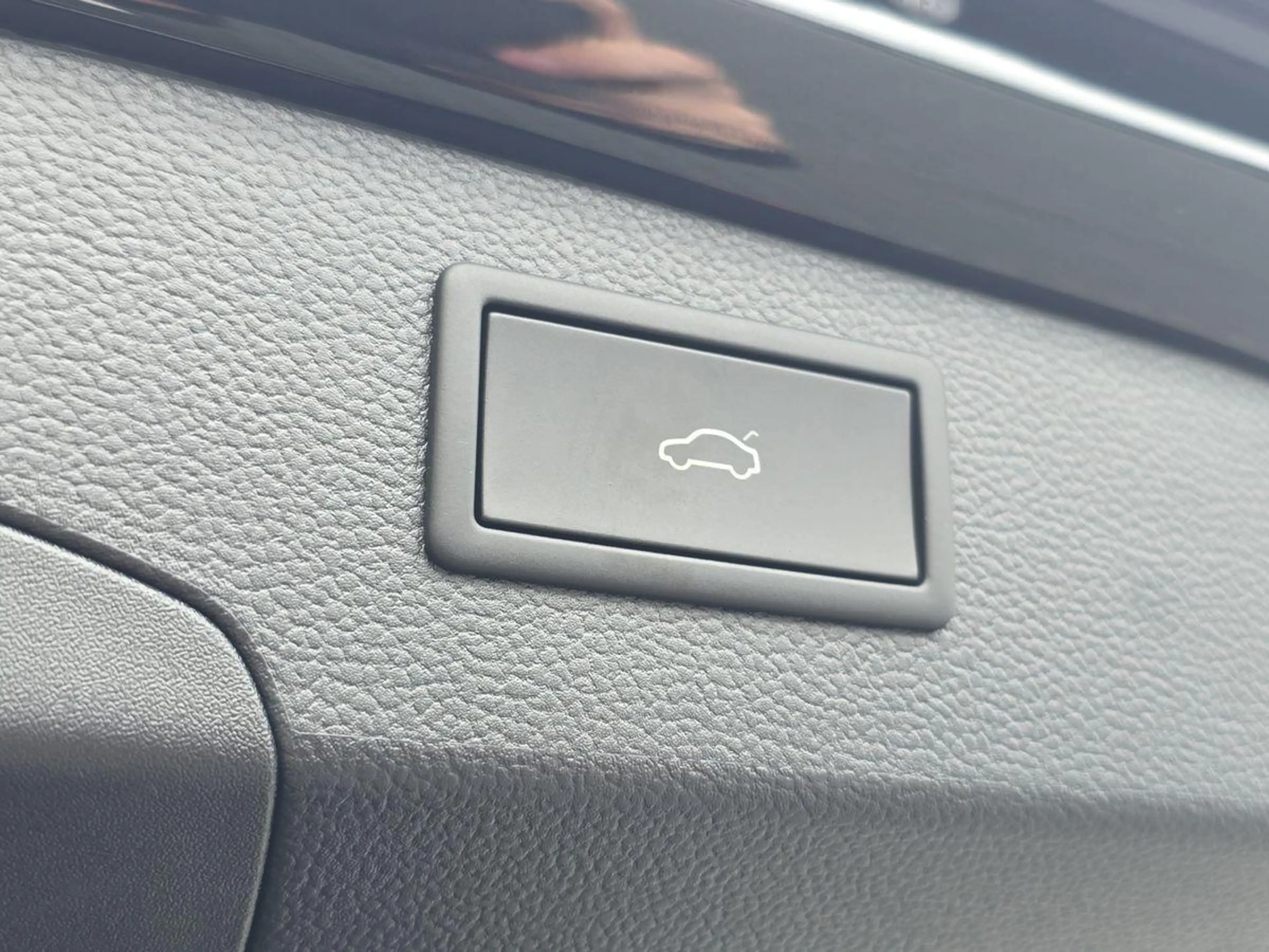 Skoda Superb L&K TDI 4x4 STNDHZ CANTON SITZBLF/MAS — photo 7
