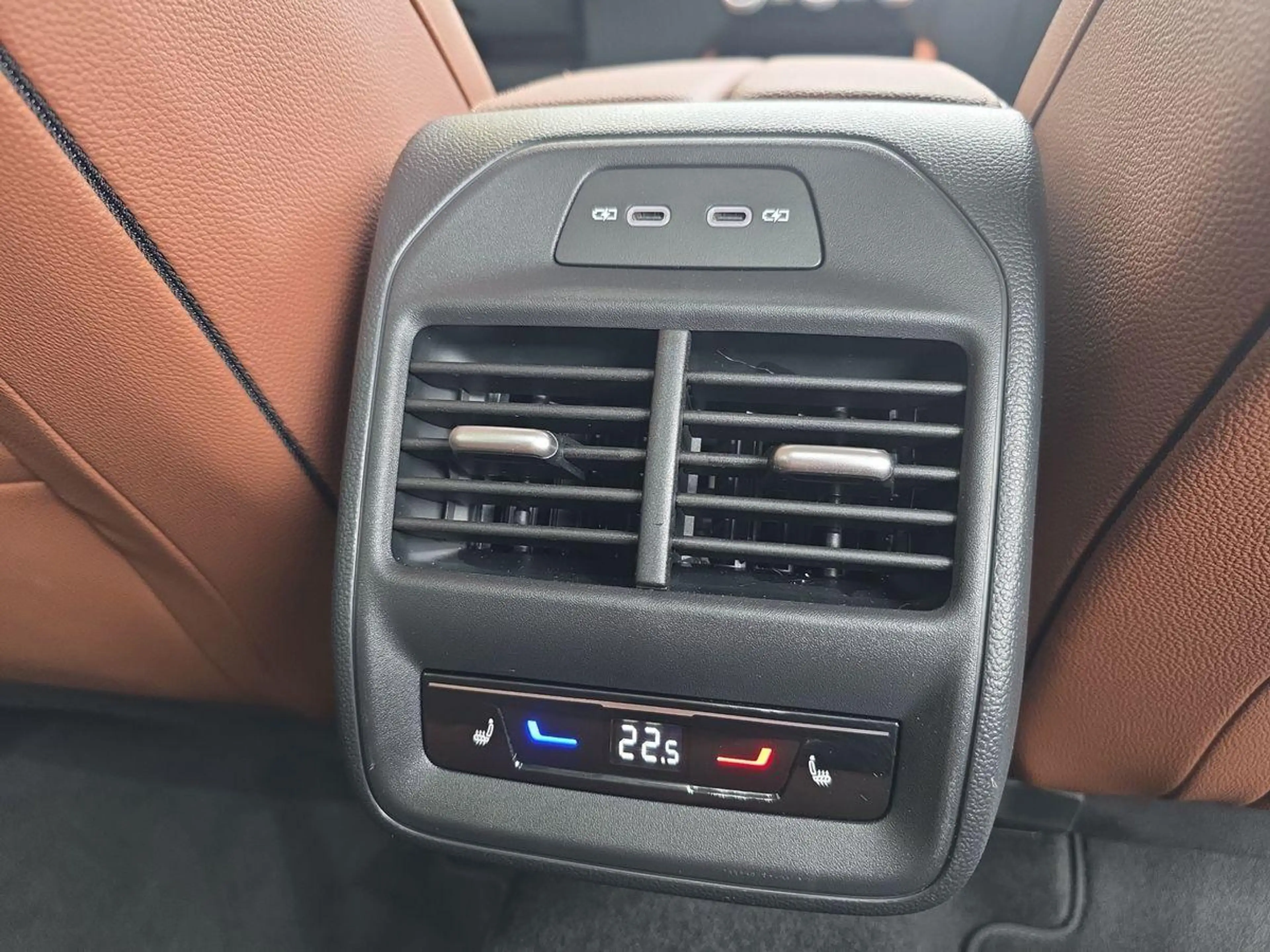 Skoda Superb L&K TDI 4x4 STNDHZ CANTON SITZBLF/MAS — photo 12
