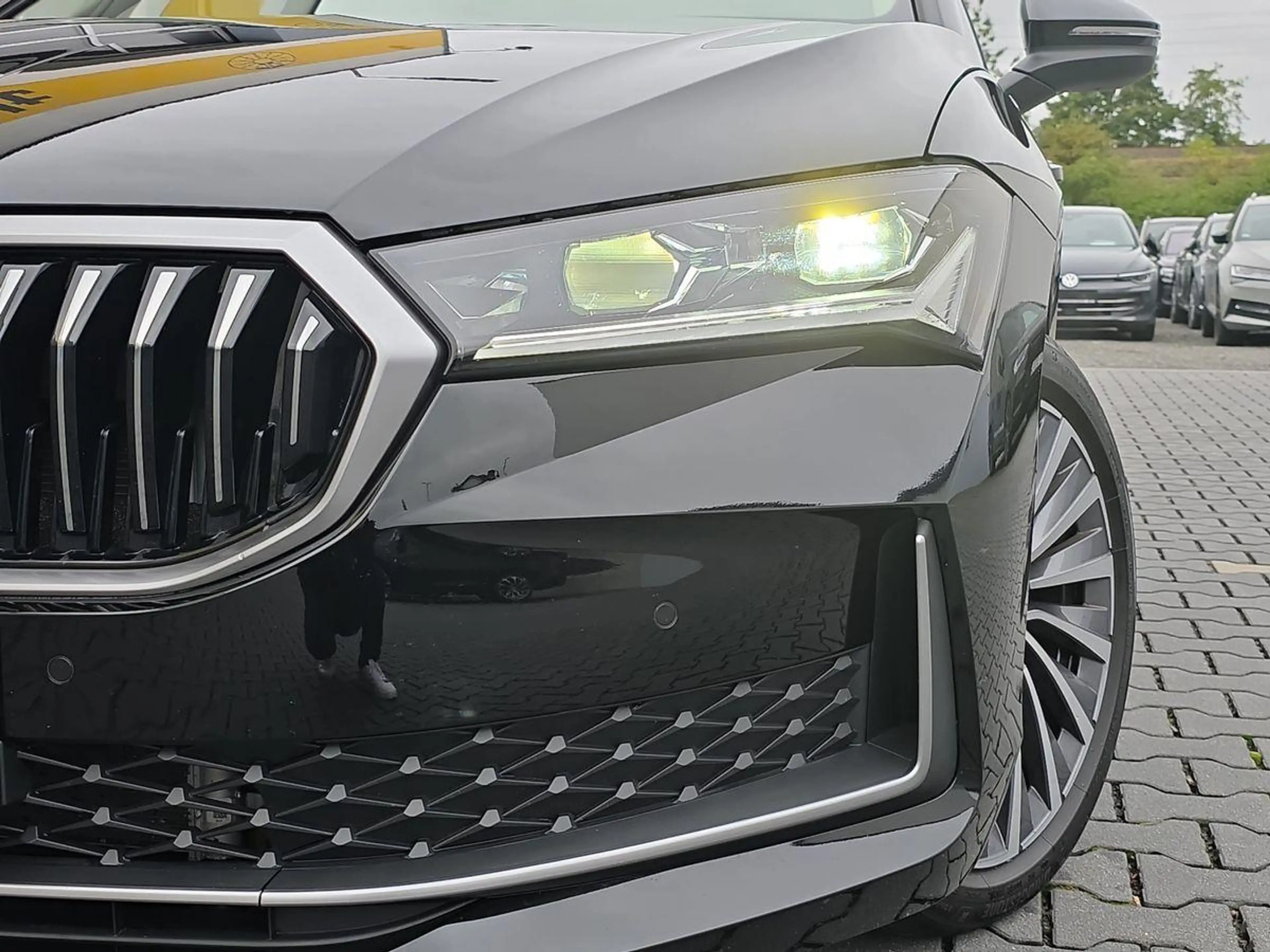 Skoda Superb L&K TDI 4x4 STNDHZ CANTON SITZBLF/MAS — photo 5